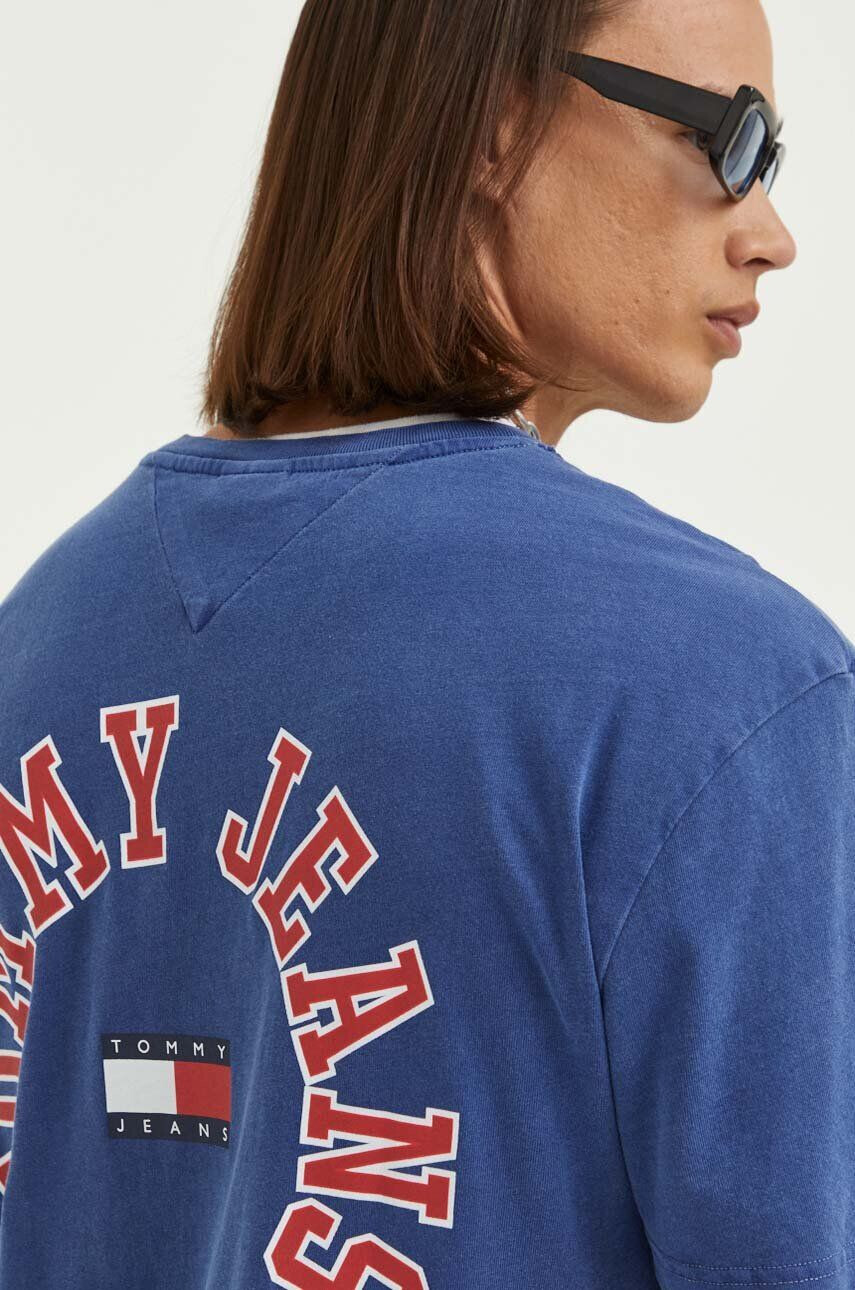 Tommy Jeans Bavlnené tričko tmavomodrá farba s potlačou - Pepit.sk