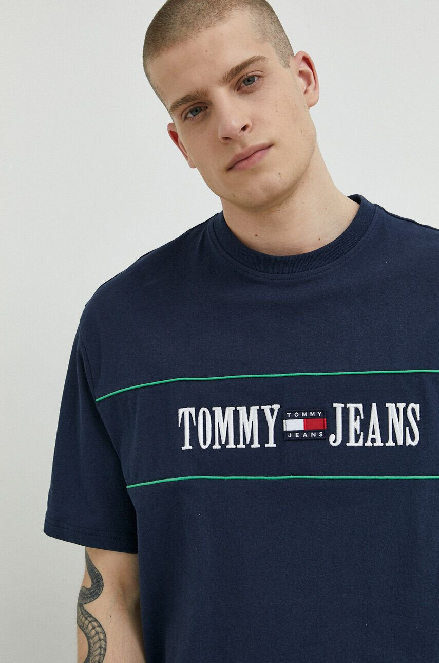 Tommy Jeans Bavlnené tričko - Pepit.sk