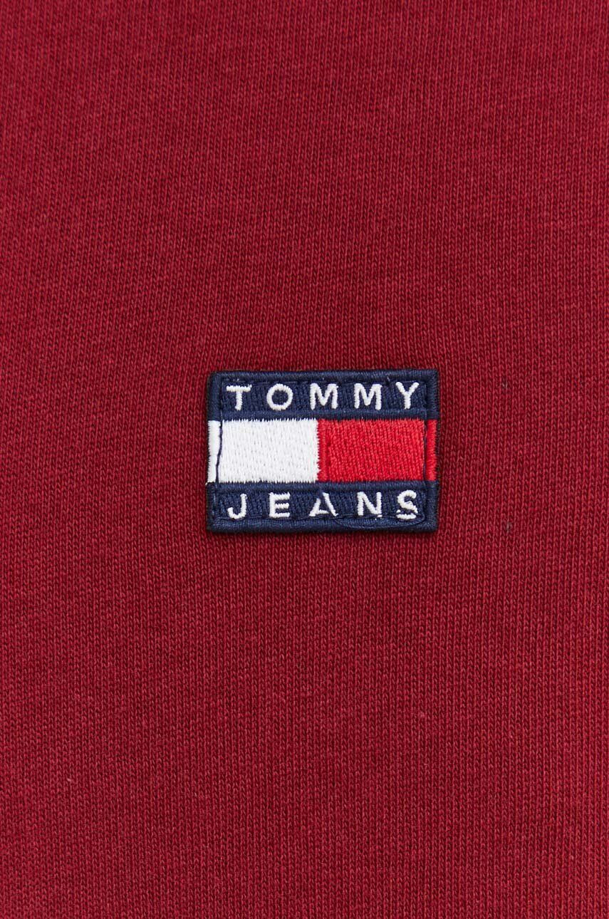 Tommy Jeans Bavlnené tričko bordová farba s nášivkou - Pepit.sk