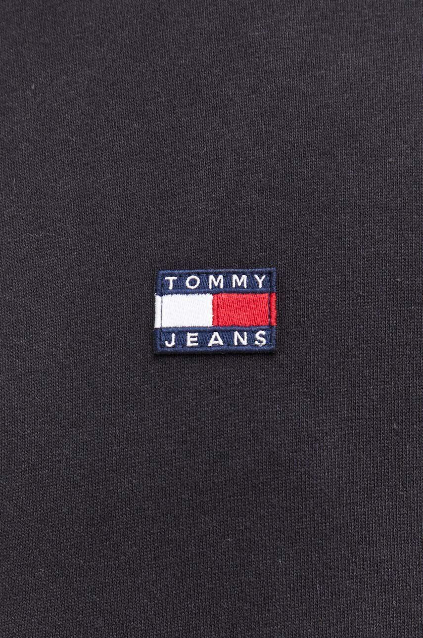 Tommy Jeans Bavlnené tričko čierna farba s nášivkou - Pepit.sk