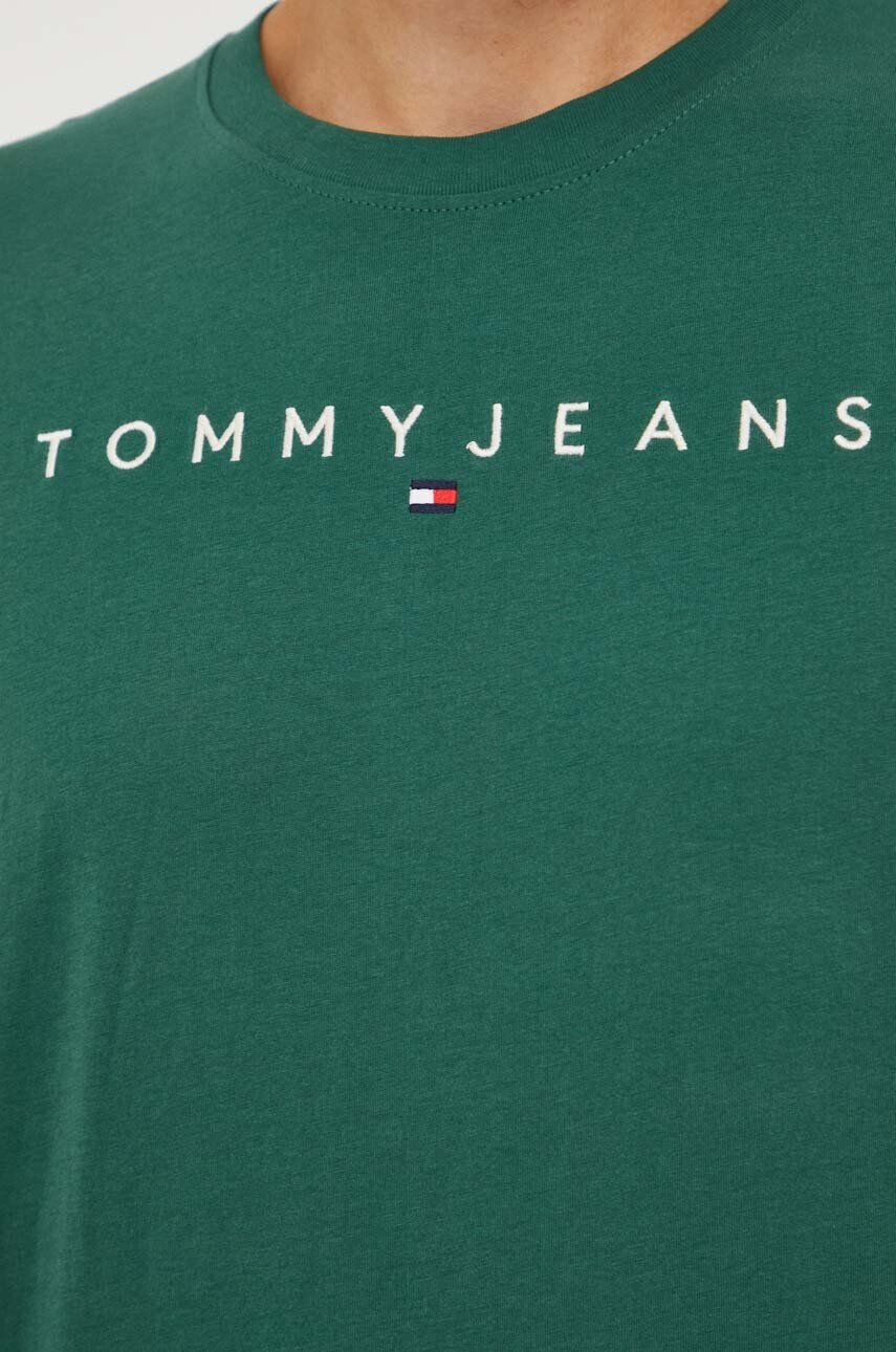 Tommy Jeans Bavlnené tričko pánsky zelená farba s nášivkou - Pepit.sk