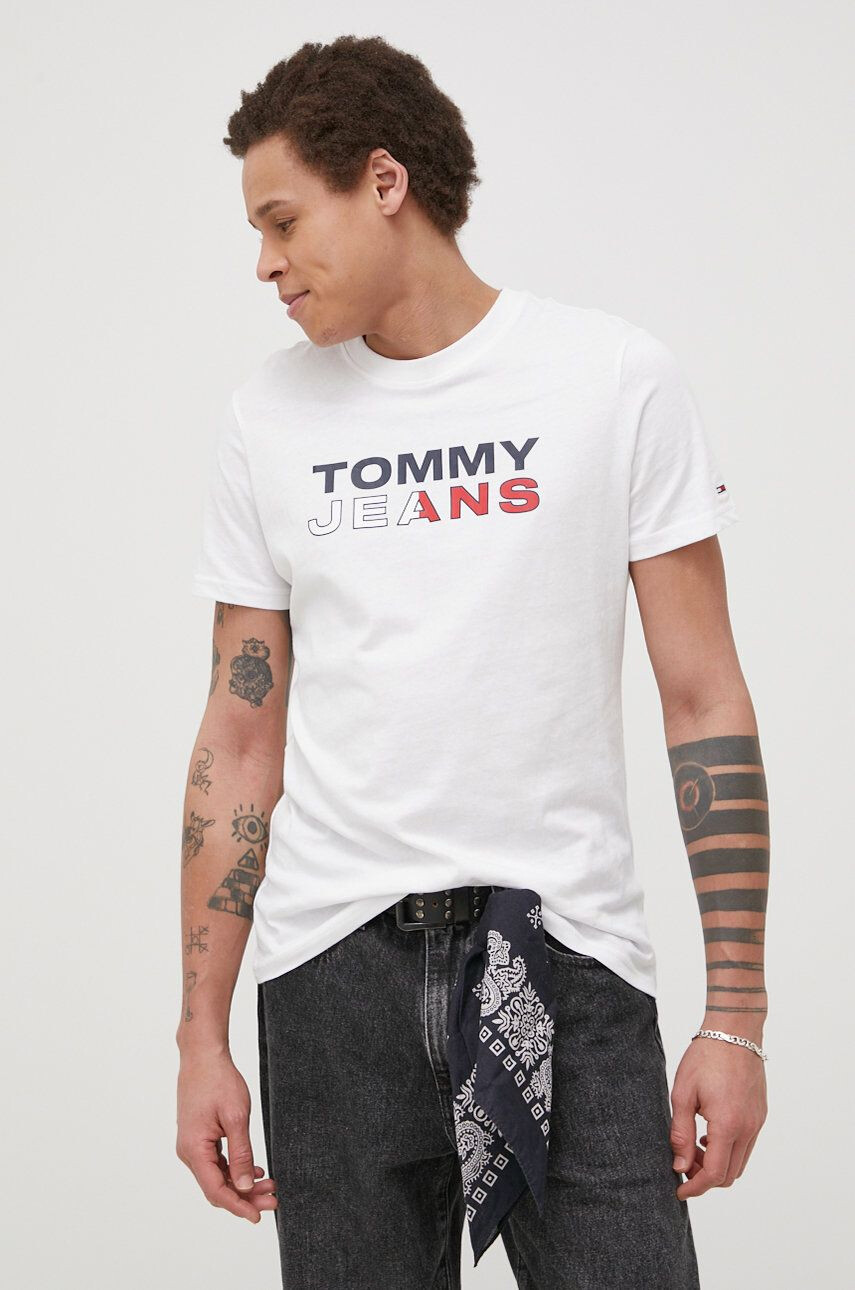 Tommy Jeans Bavlnené tričko - Pepit.sk