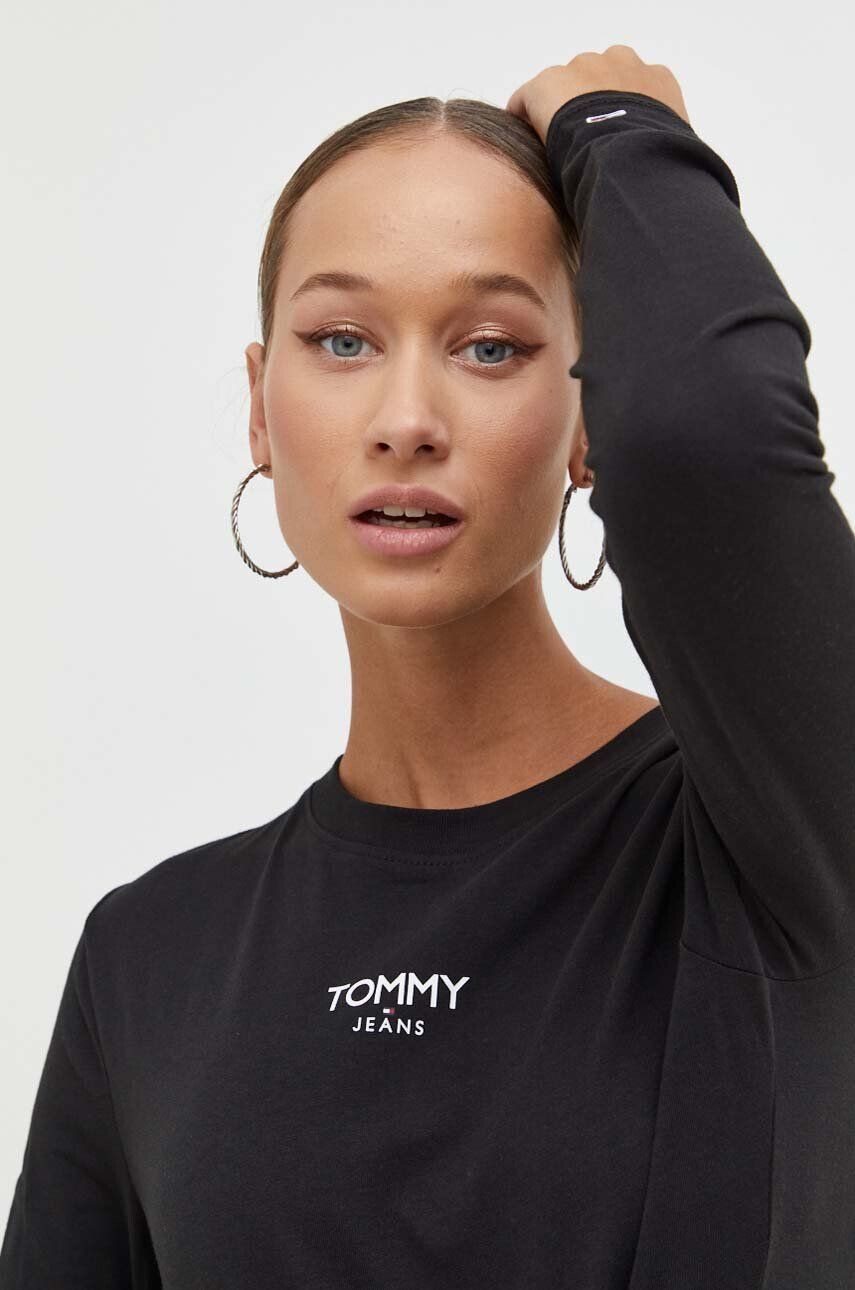 Tommy Jeans Bavlnené tričko s dlhým rukávom čierna farba - Pepit.sk