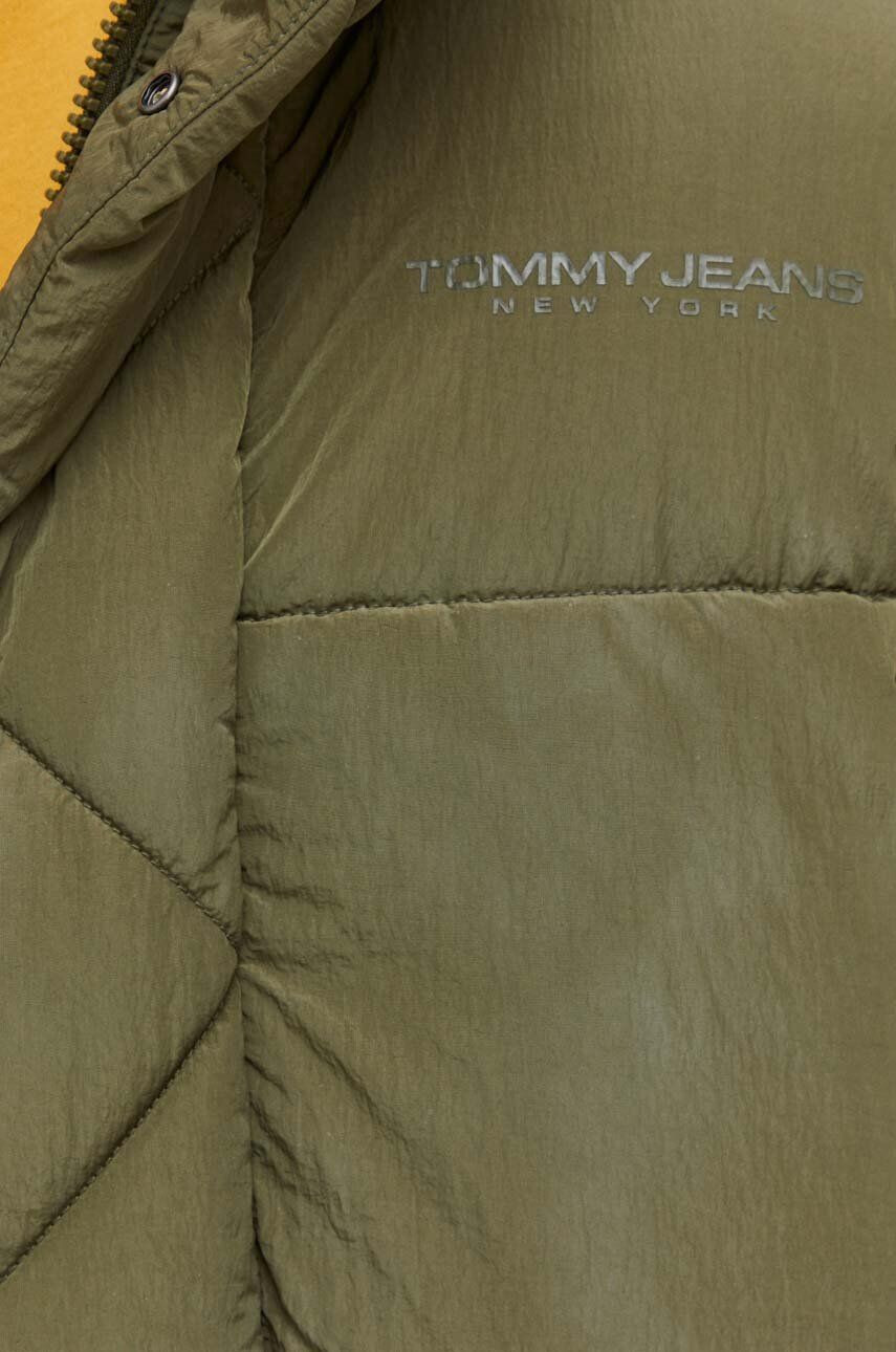 Tommy Jeans Bunda pánska zelená farba zimná - Pepit.sk