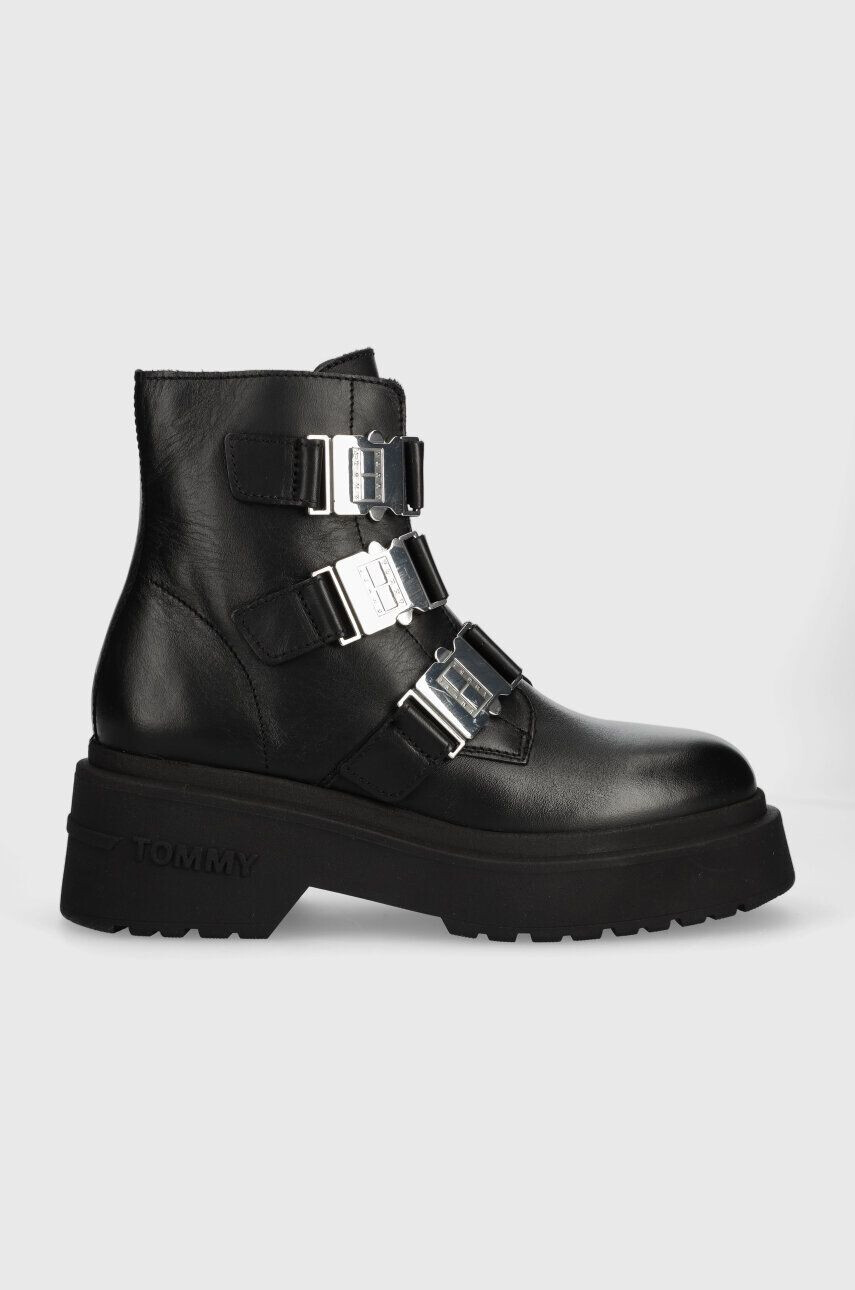 Tommy Jeans Kožené členkové topánky TJW CHUNKY BOOT HARDWARE dámske čierna farba na platforme EN0EN02443 - Pepit.sk