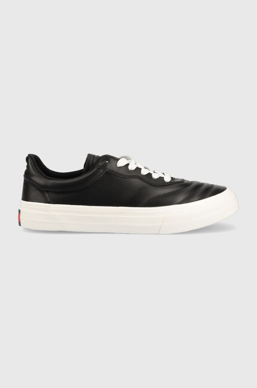 Tommy Jeans Kožené tenisky Leather Soccer Vulc čierna farba - Pepit.sk