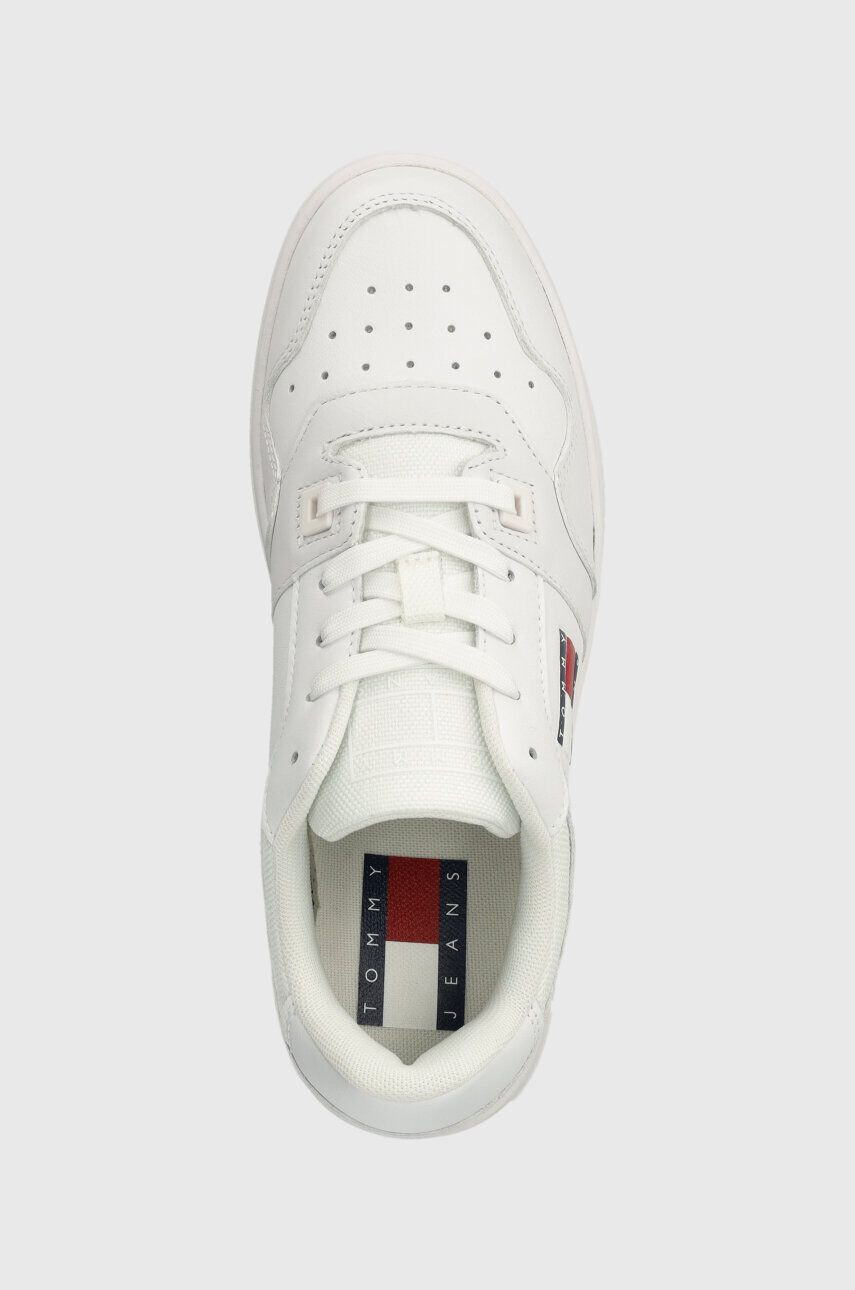 Tommy Jeans Kožené tenisky TJW RETRO BASKET ESS biela farba EN0EN02505 - Pepit.sk