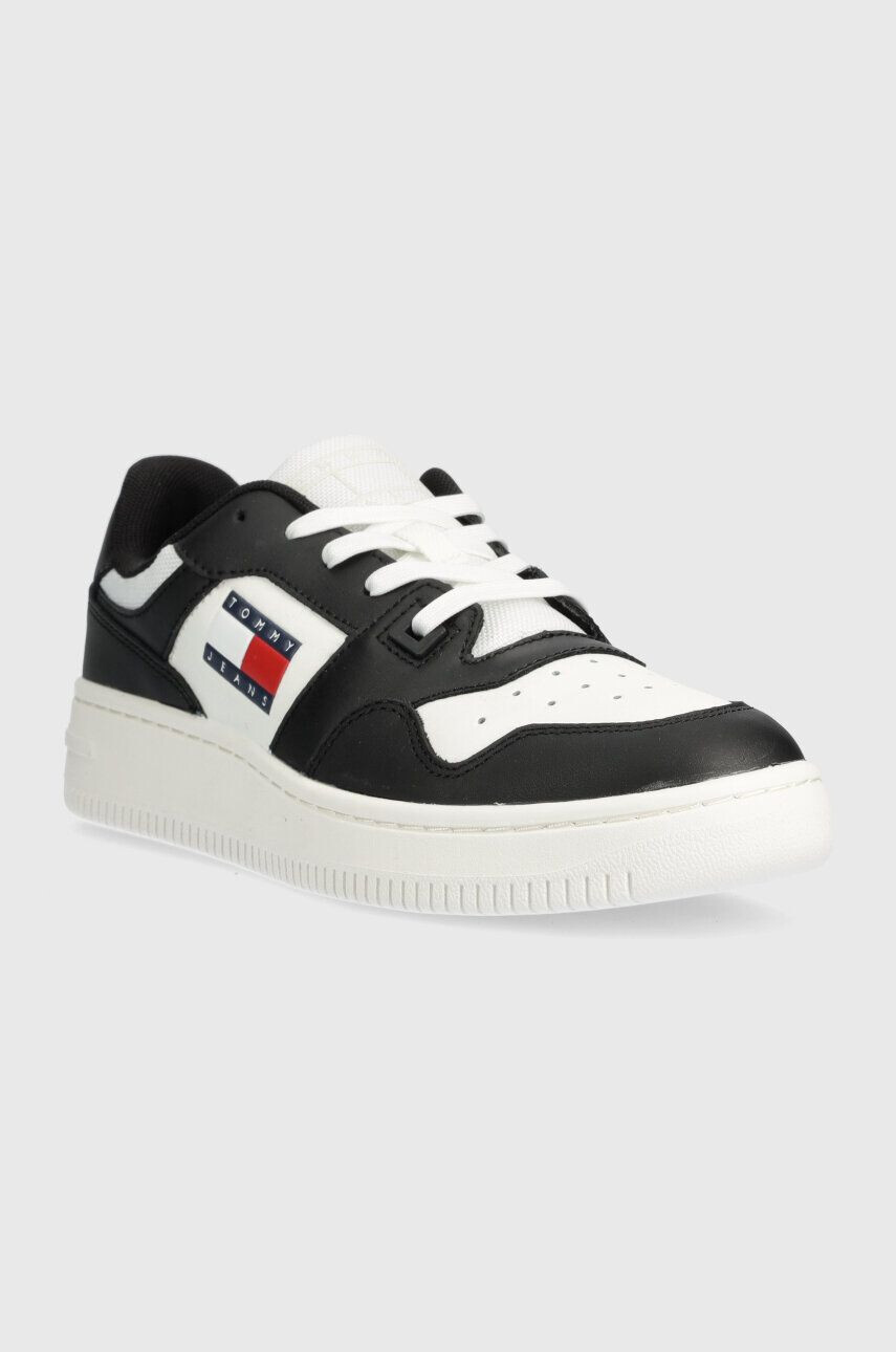 Tommy Jeans Kožené tenisky TJW RETRO BASKET ESS čierna farba EN0EN02505 - Pepit.sk