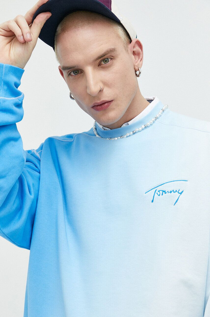 Tommy Jeans Mikina dámska zelená farba s nášivkou - Pepit.sk