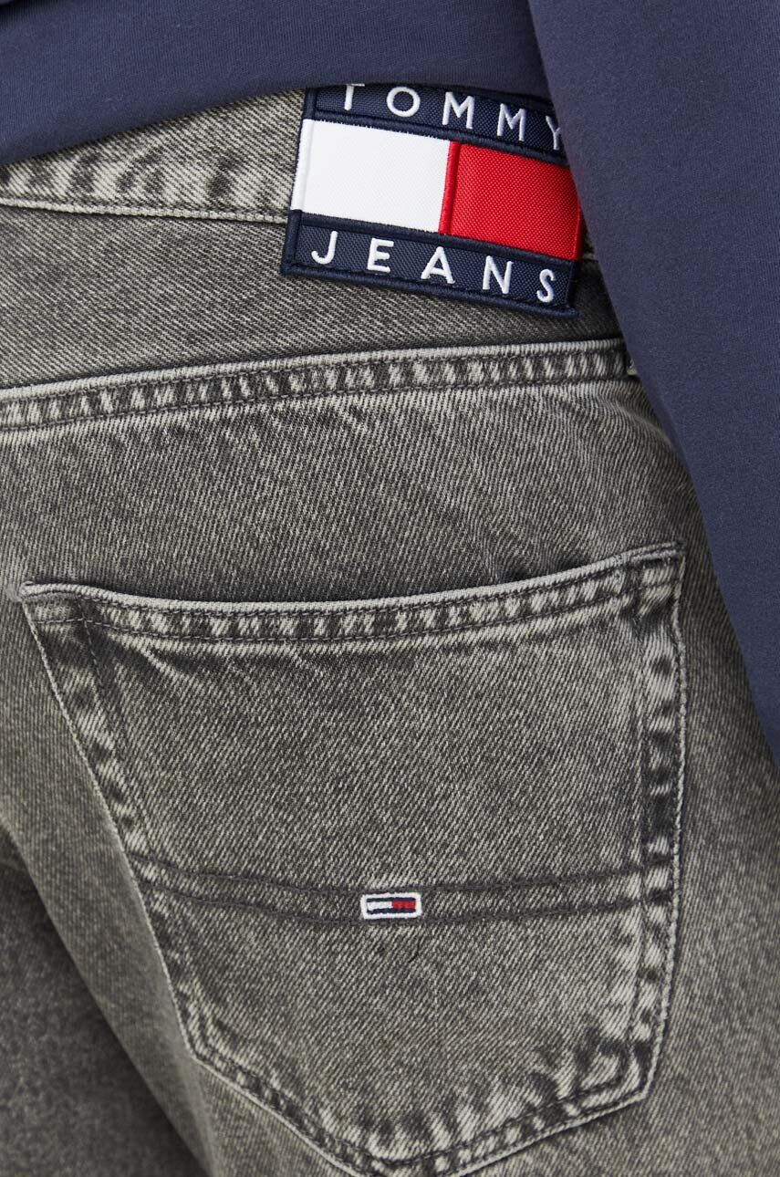 Tommy Jeans Rifle Dad Jean pánske šedá farba - Pepit.sk