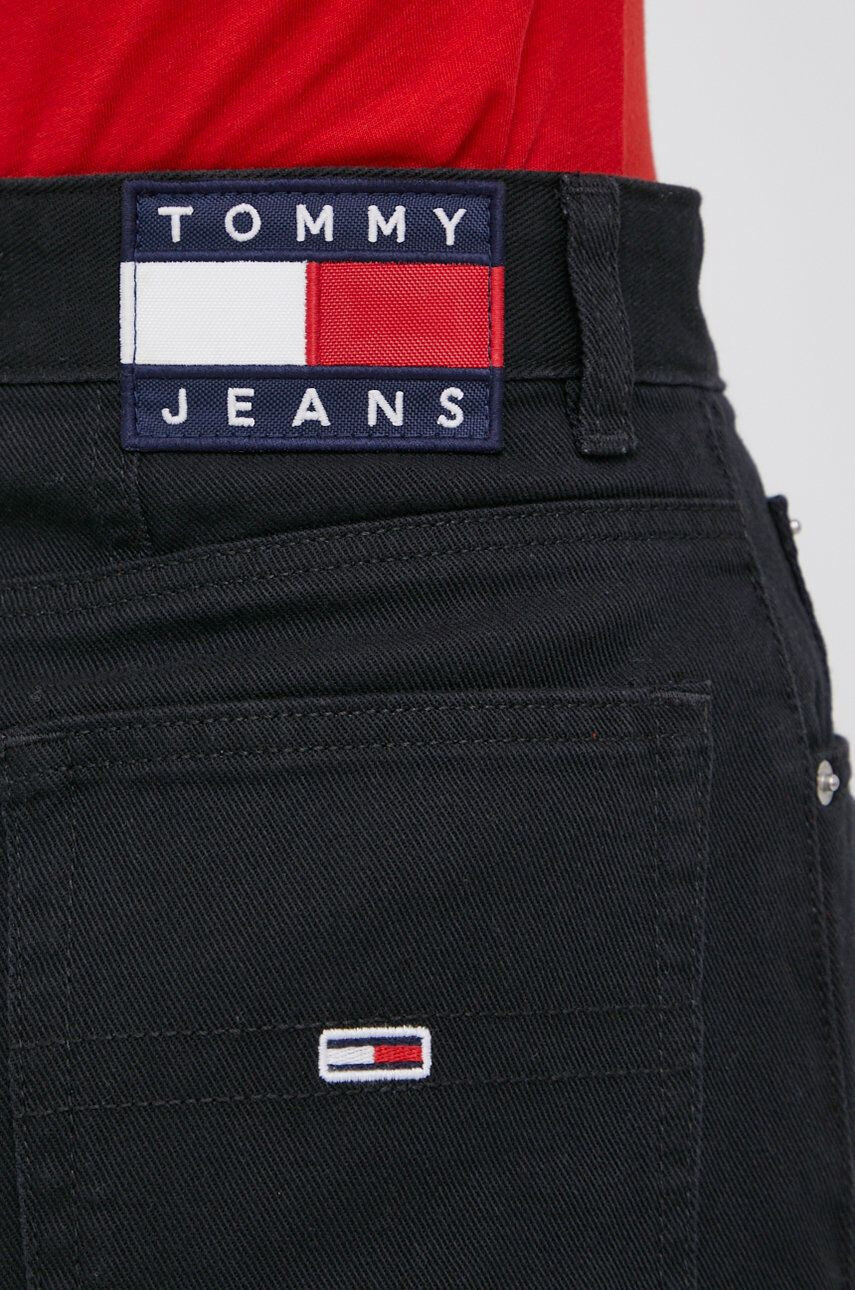 Tommy Jeans Rifľové krátke nohavice - Pepit.sk