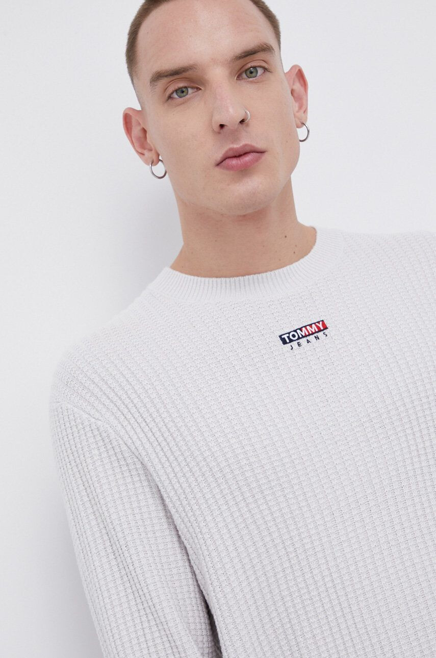 Tommy Jeans Sveter pánsky šedá farba - Pepit.sk