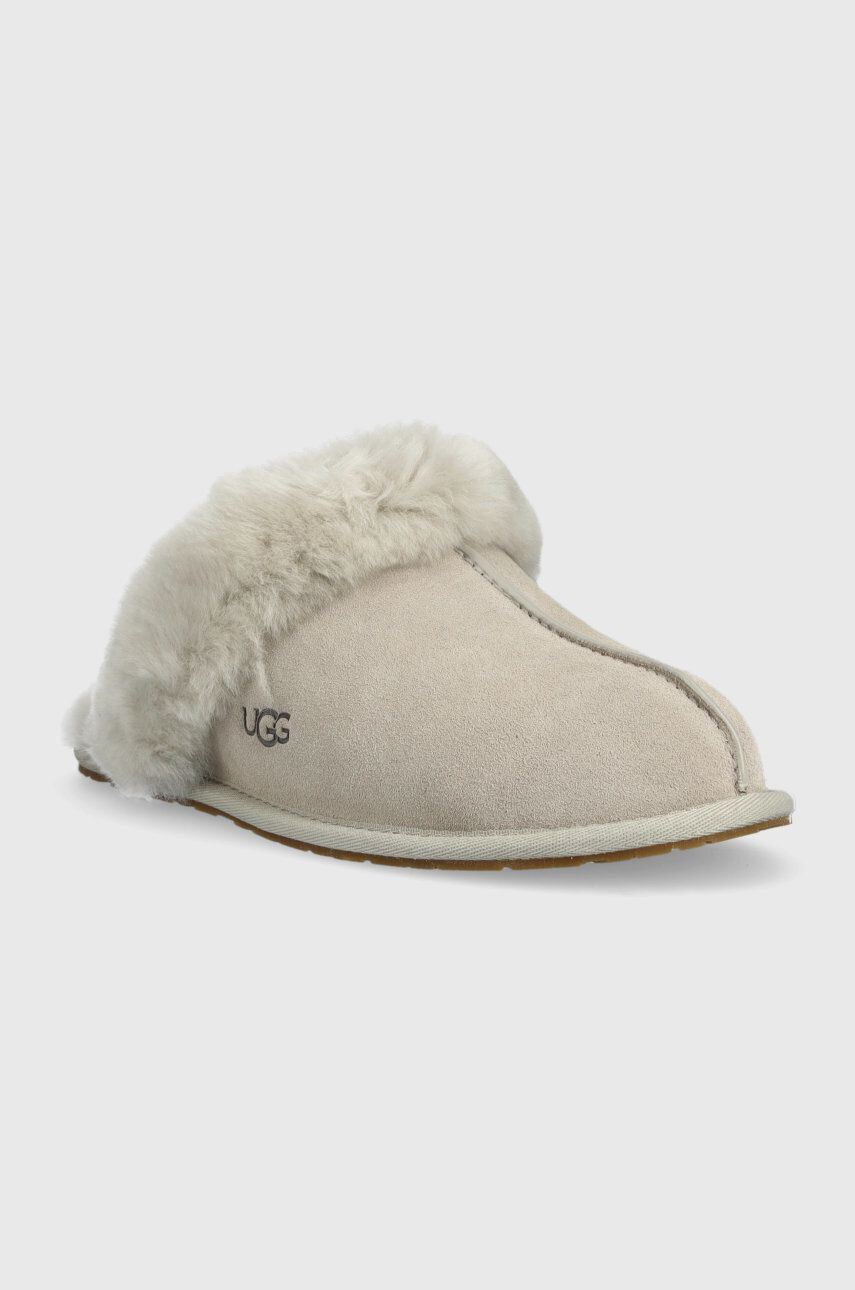 Ugg Semišové papuče W Scuffette II - Pepit.sk