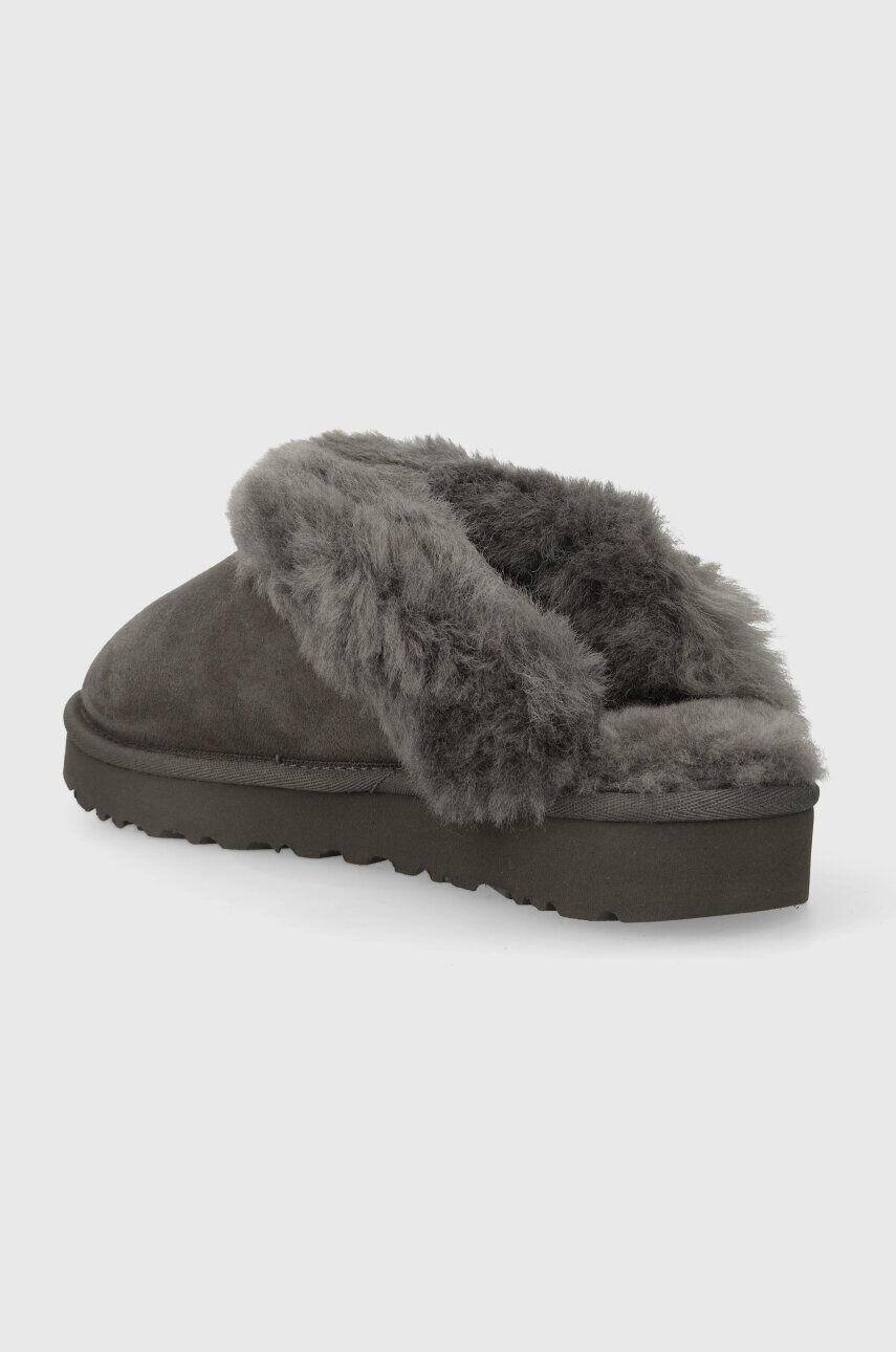 Ugg Semišové papuče W CLASSIC SLIPPER II Classic Slipper II šedá farba 1130876 CHRC - Pepit.sk