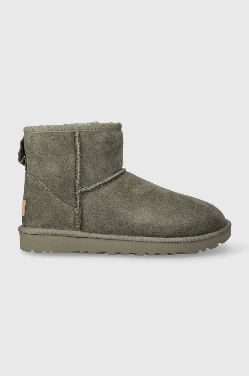 Ugg Semišové snehule Classic Mini II zelená farba 1016222 - Pepit.sk