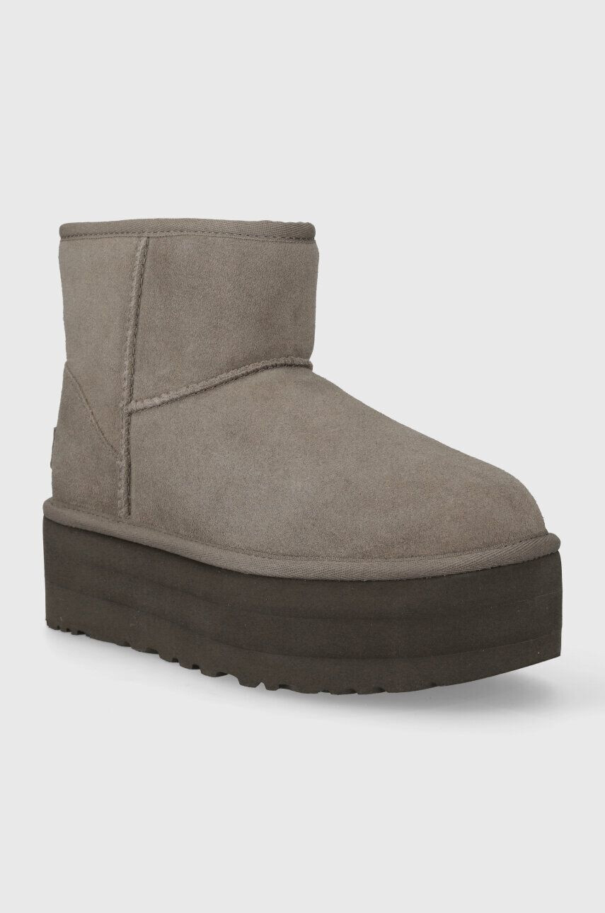 Ugg Semišové snehule Classic Mini Platform - Pepit.sk