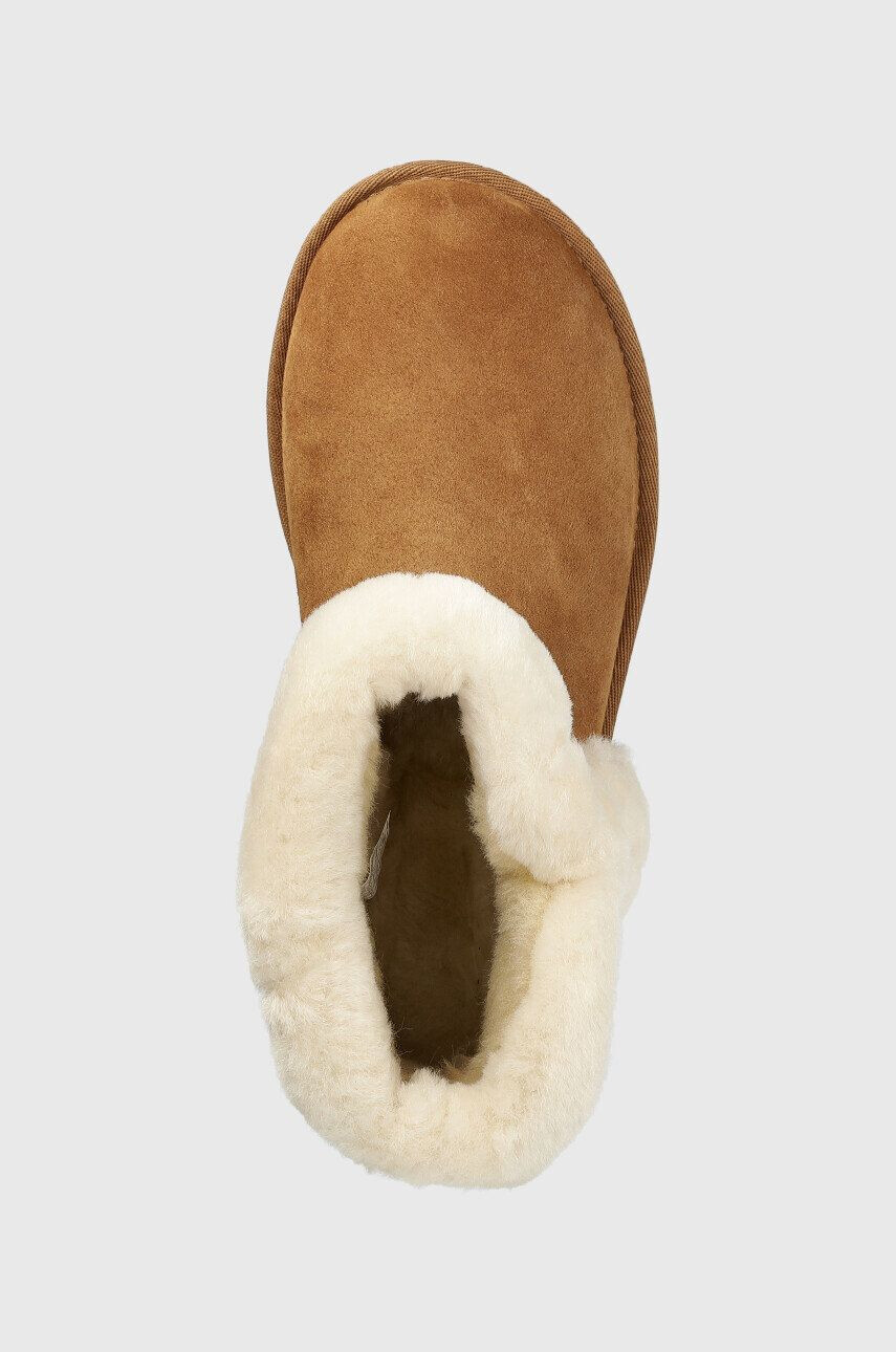 Ugg Semišové snehule W Classic Mini Heritage Fluff hnedá farba - Pepit.sk