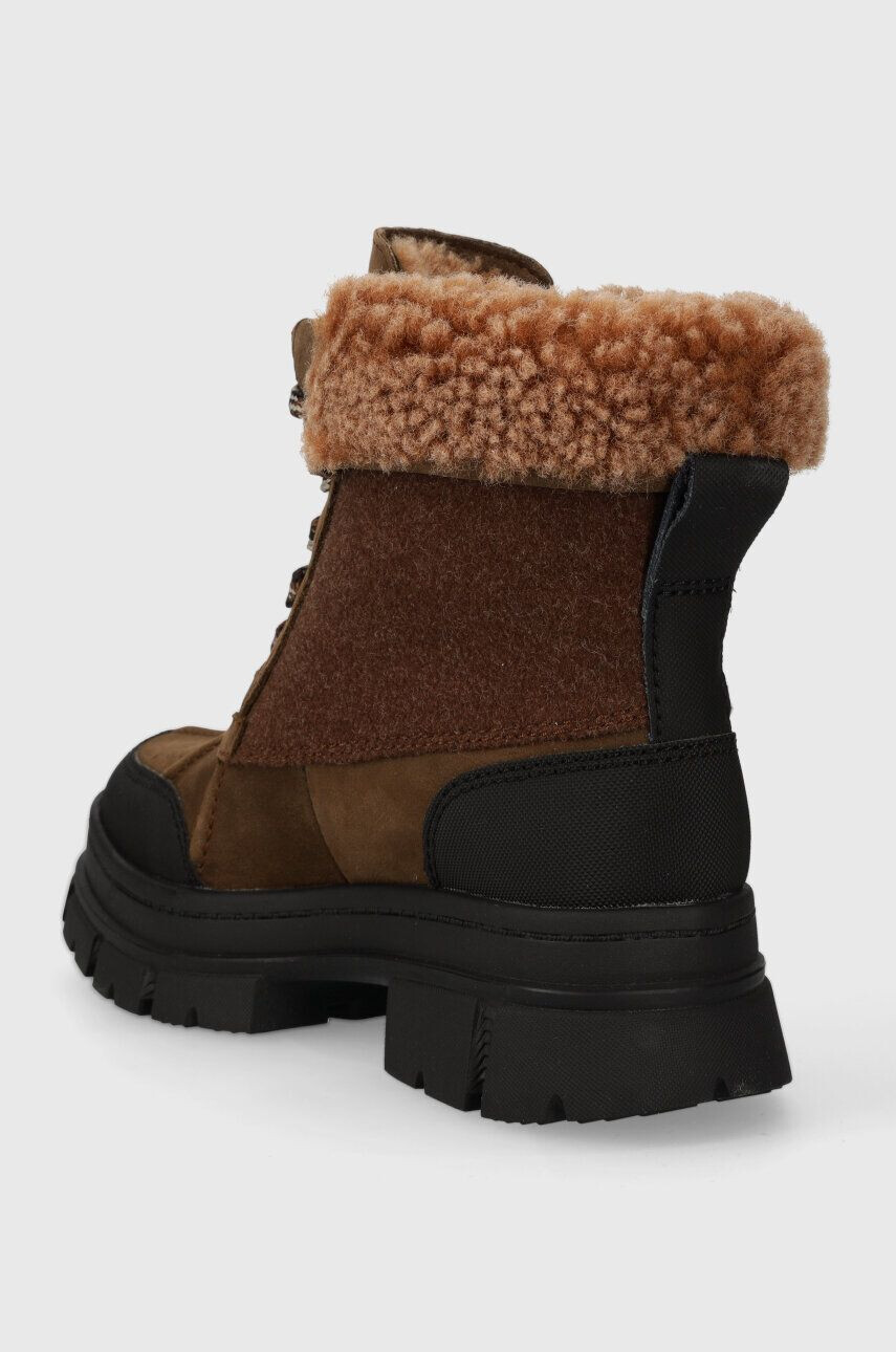 Ugg Topánky Ashton Addie Tipped dámske hnedá farba na platforme jemne zateplené 1143858 - Pepit.sk