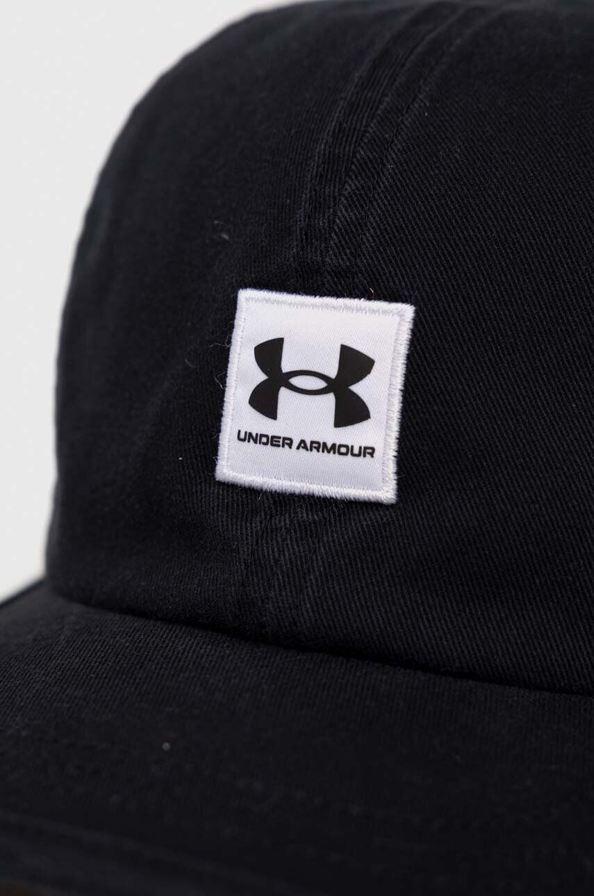 Under Armour Šiltovka čierna farba s nášivkou - Pepit.sk