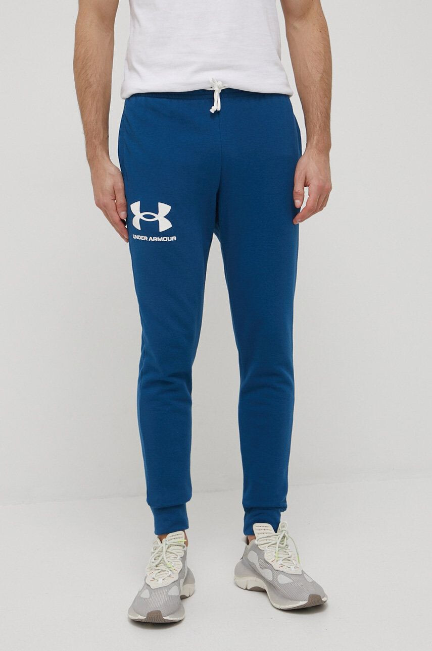 Under Armour Tepláky dámske čierna farba jednofarebné - Pepit.sk