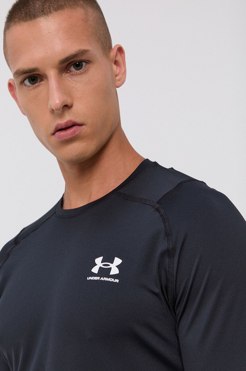 Under Armour Tréningové tričko s dlhým rukávom 1361506-001 čierna farba jednofarebné - Pepit.sk