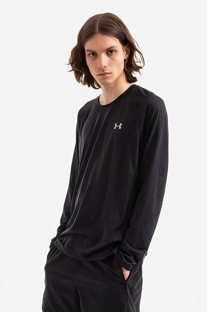 Under Armour Tričko s dlhým rukávom Streaker Longsleeve 1370322-001 pánske čierna farba jednofarebné - Pepit.sk