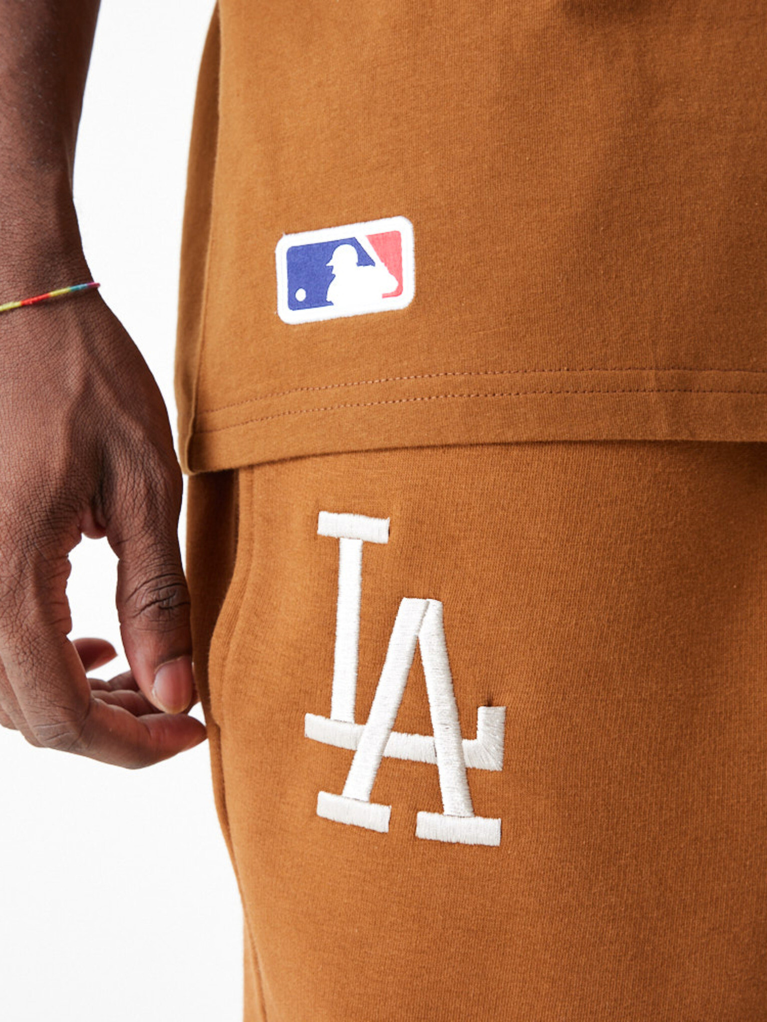 New Era LA Dodgers League Essential Tričko Hnedá - Pepit.sk