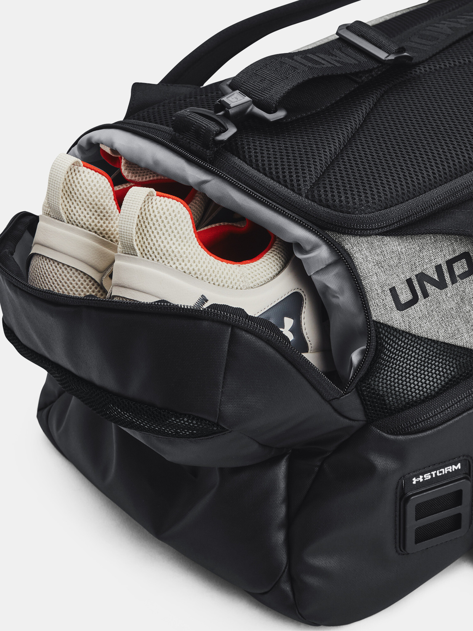 Under Armour Contain Duo SM Duffle Taška Šedá - Pepit.sk