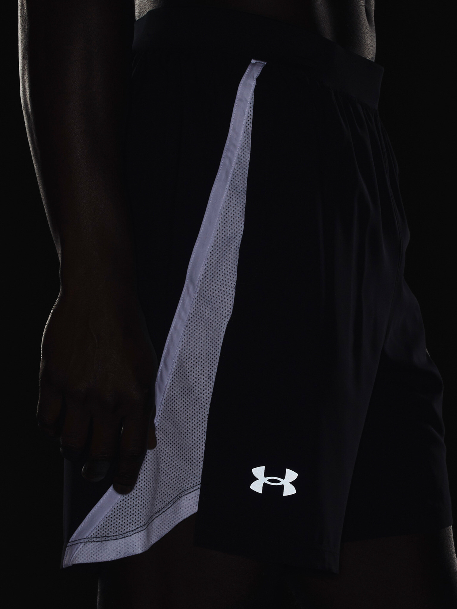 Under Armour UA Launch 7'' Kraťasy Čierna - Pepit.sk