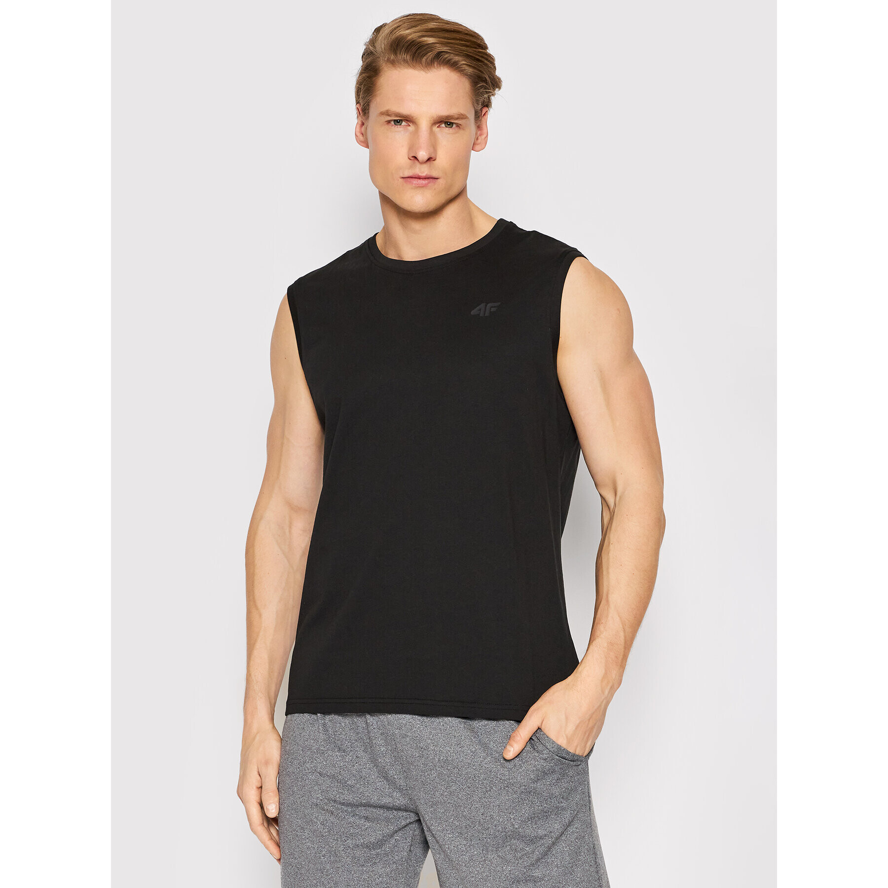 4F Tank top H4L22-TSM350 Čierna Regular Fit - Pepit.sk