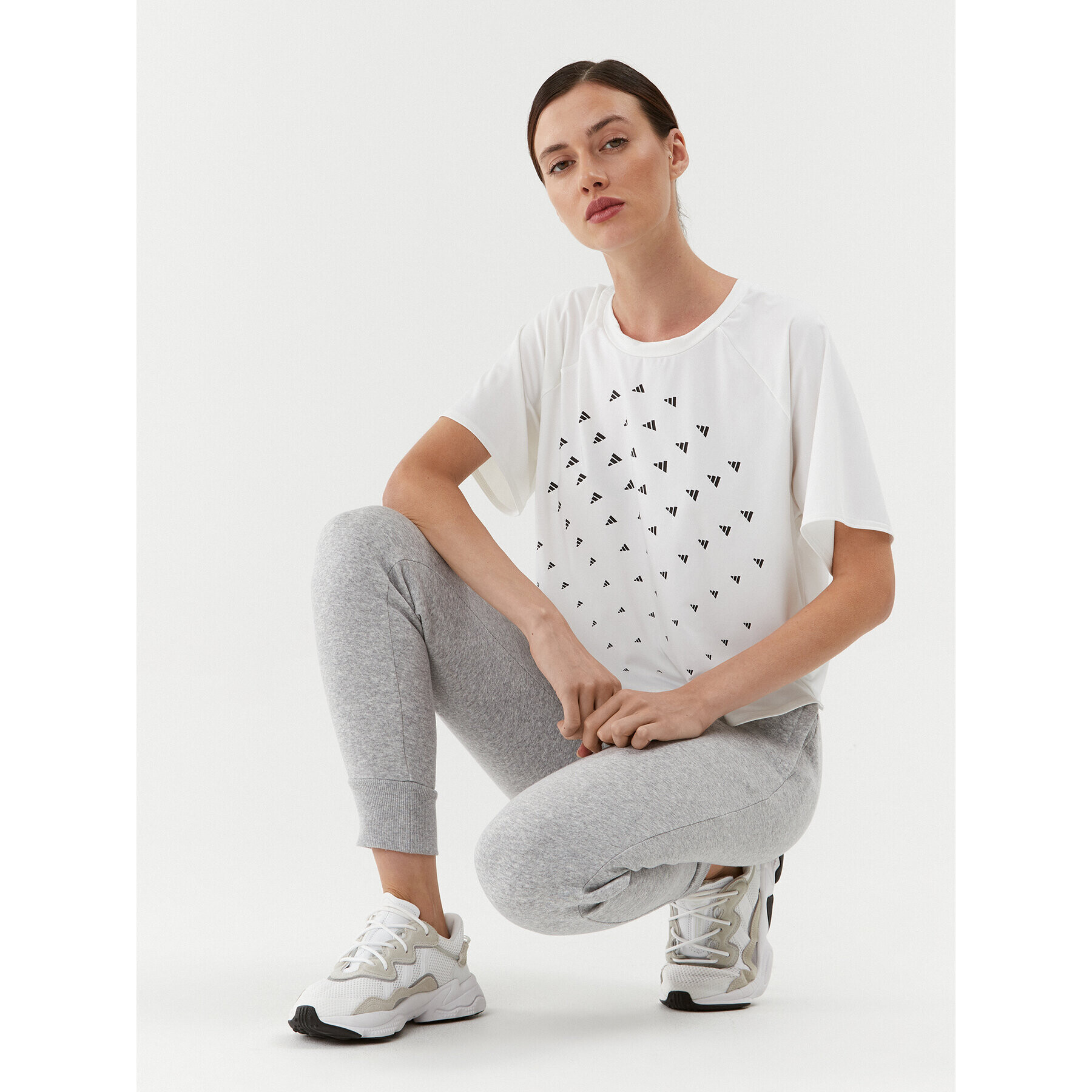 adidas Funkčné tričko BLUV Print Performance IL9577 Biela Loose Fit - Pepit.sk