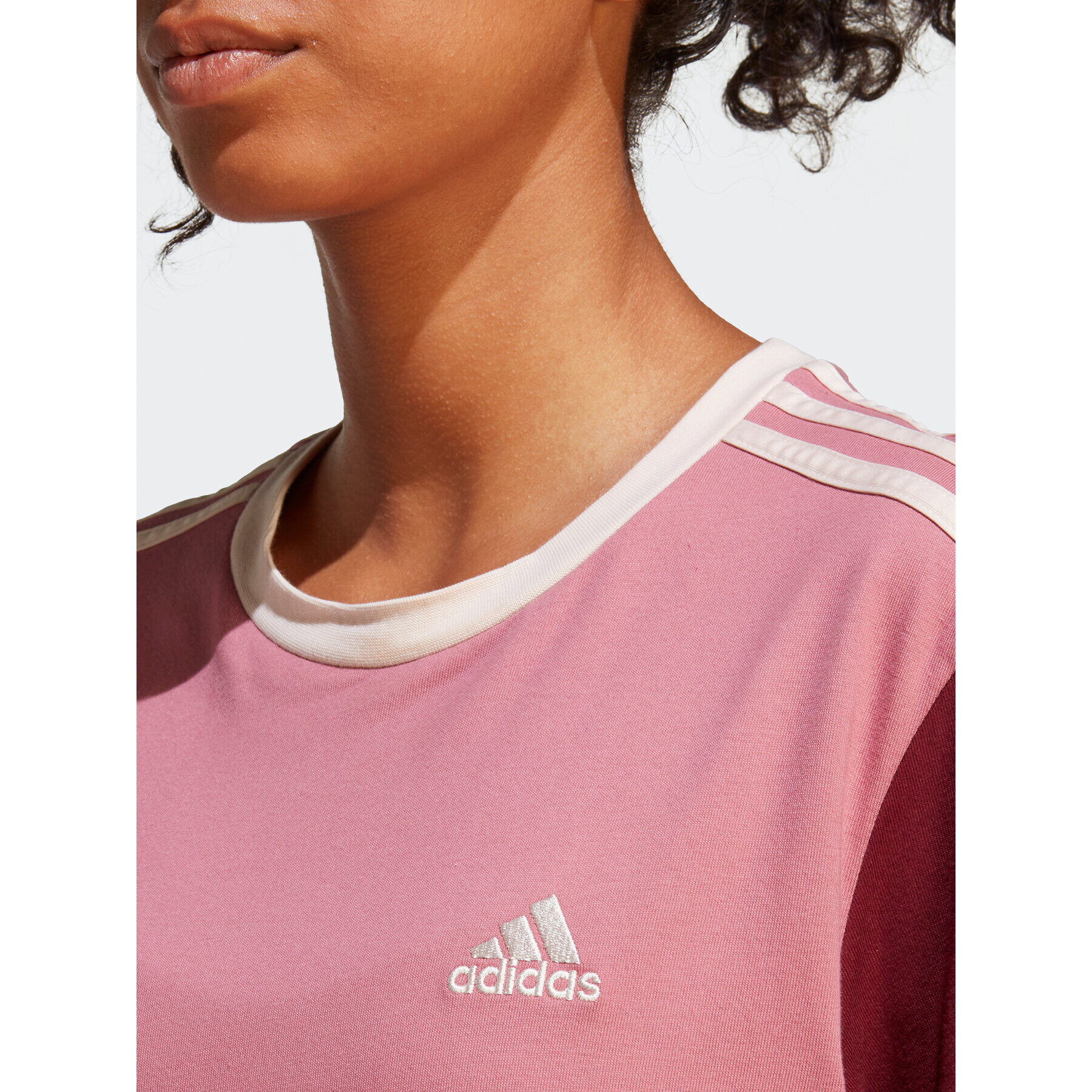 adidas Každodenné šaty Essentials 3-Stripes Single Jersey Boyfriend Tee Dress IC1461 Ružová Loose Fit - Pepit.sk