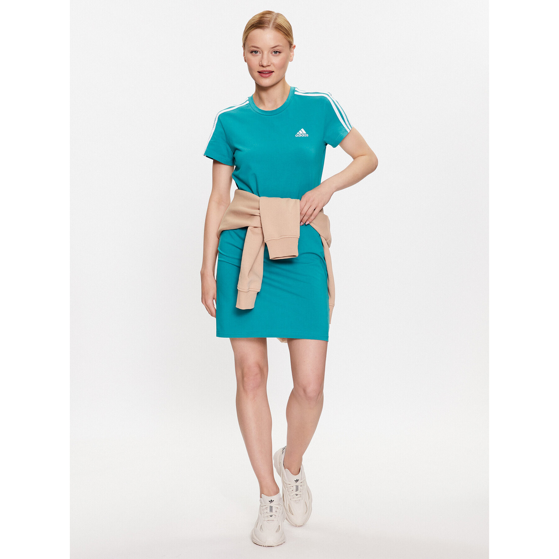 adidas Každodenné šaty Essentials 3-Stripes Tee Dress IL3382 Tyrkysová Fitted Fit - Pepit.sk