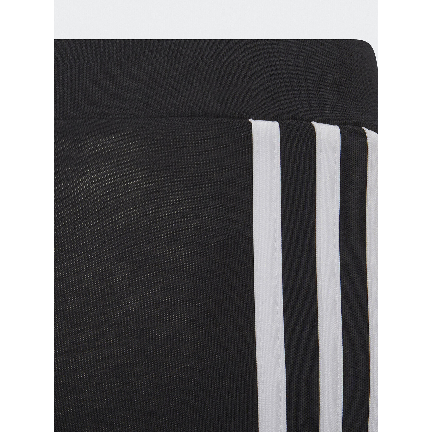 adidas Legíny Essentials 3-Stripes Leggings H65800 Čierna Fitted Fit - Pepit.sk