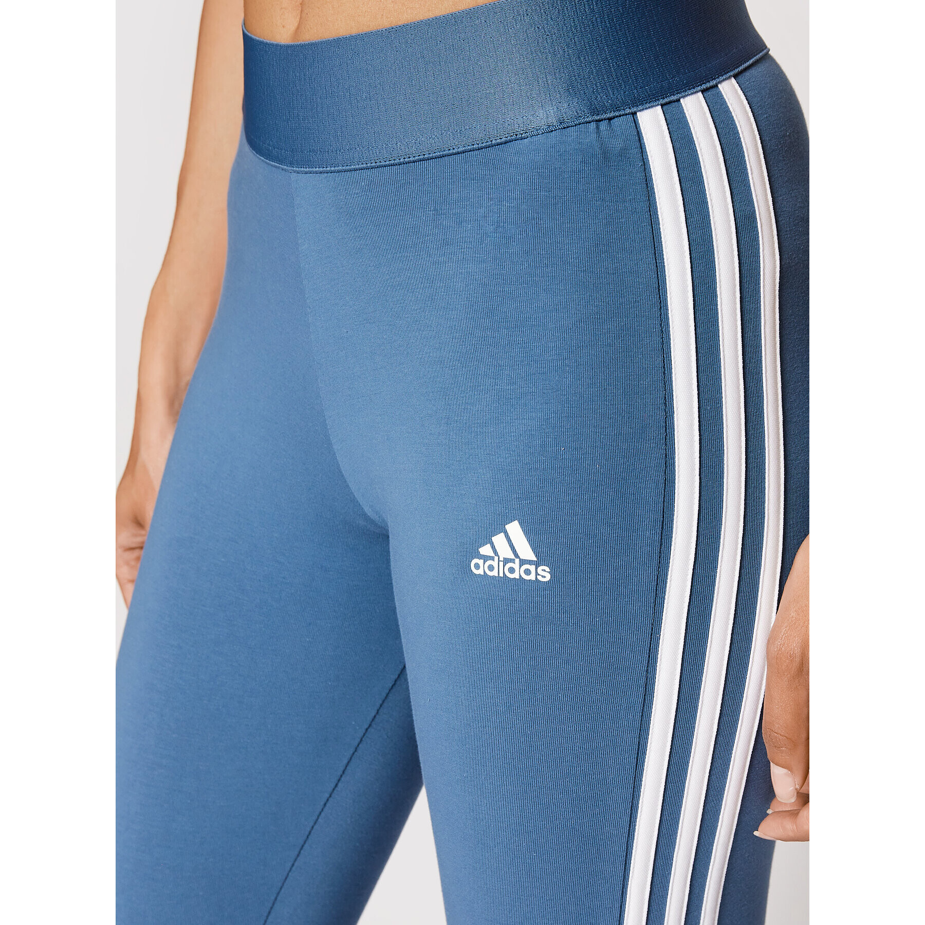 adidas Legíny Loungewear Essentials 3-Stripes HD1830 Modrá Tight Fit - Pepit.sk