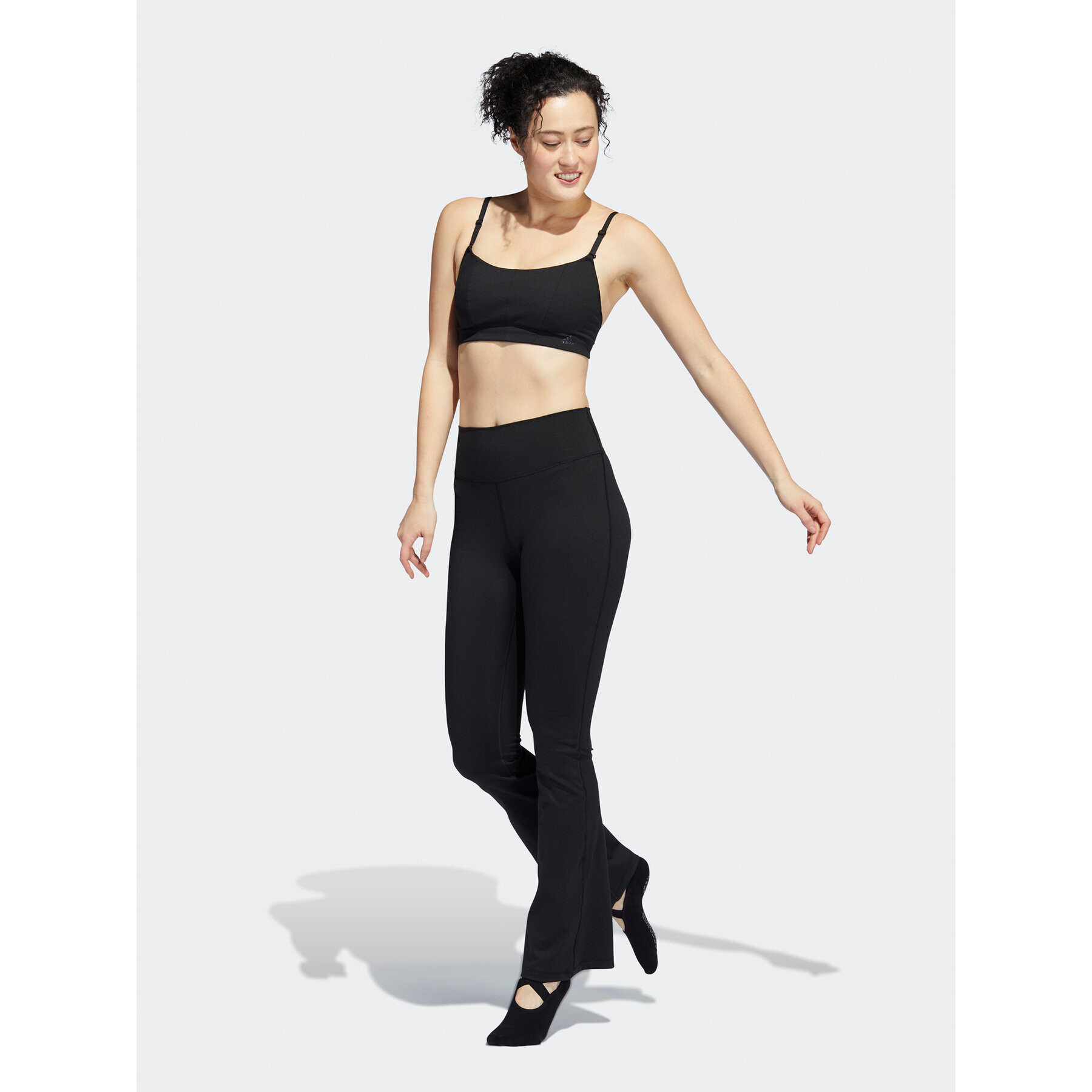 adidas Legíny Yoga Studio Flared Leggings H64194 Čierna - Pepit.sk