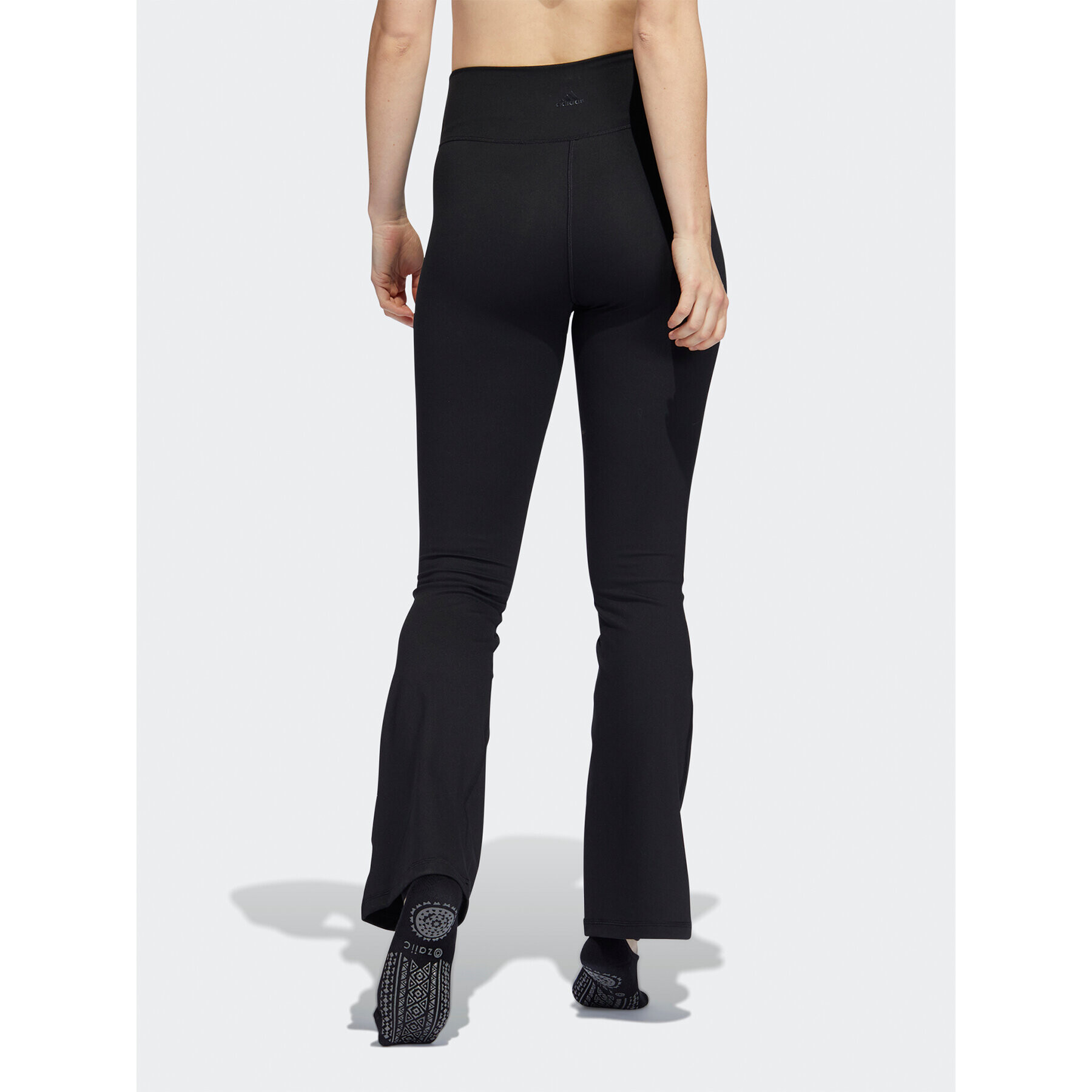 adidas Legíny Yoga Studio Flared Leggings H64194 Čierna - Pepit.sk