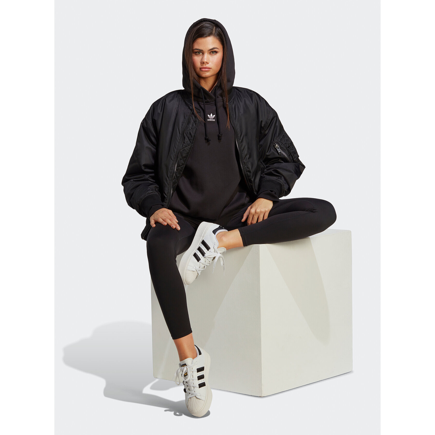 adidas Mikina Adicolor Essentials Boyfriend Hoodie IC8342 Čierna Loose Fit - Pepit.sk