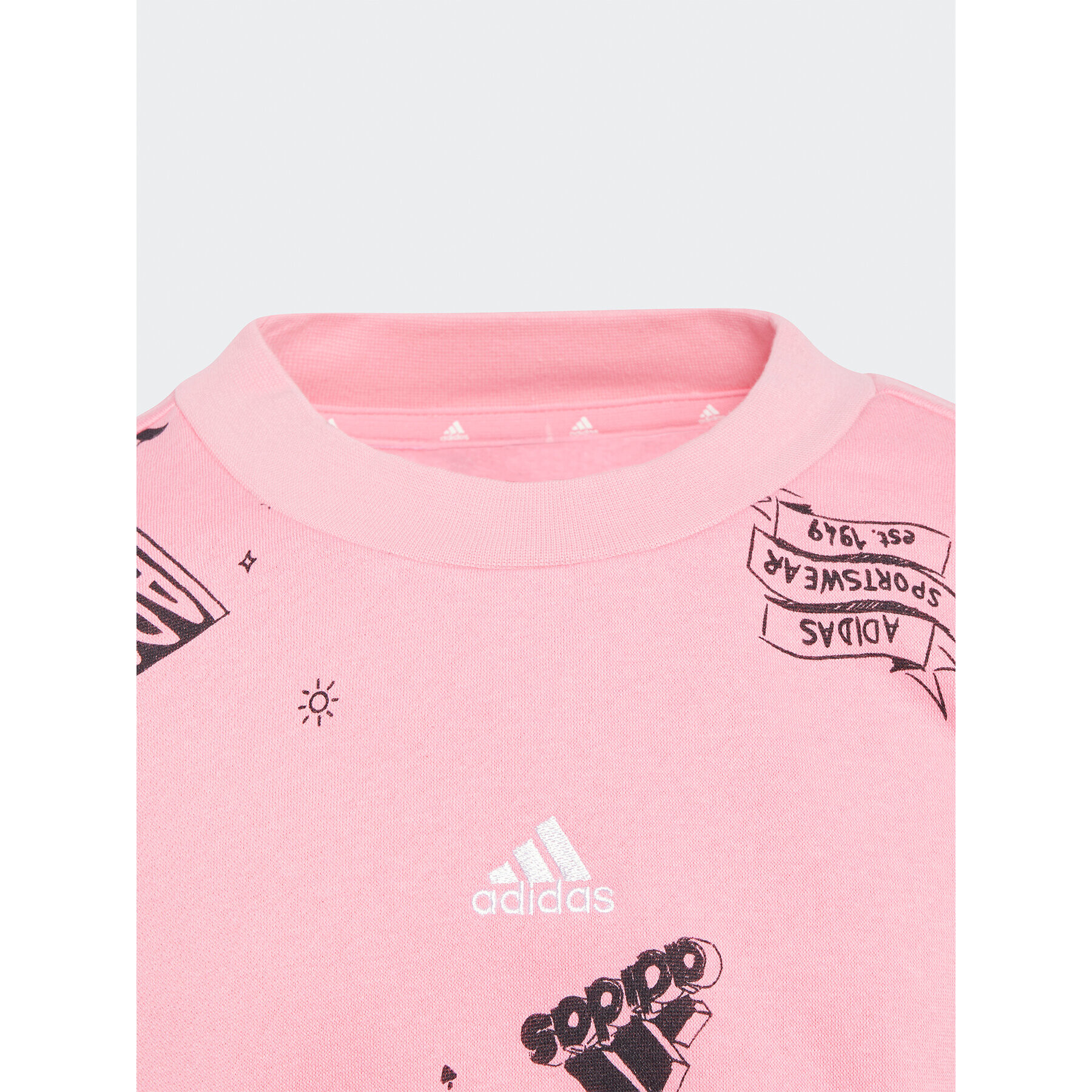 adidas Mikina Brand Love Allover Print IA1576 Ružová Loose Fit - Pepit.sk