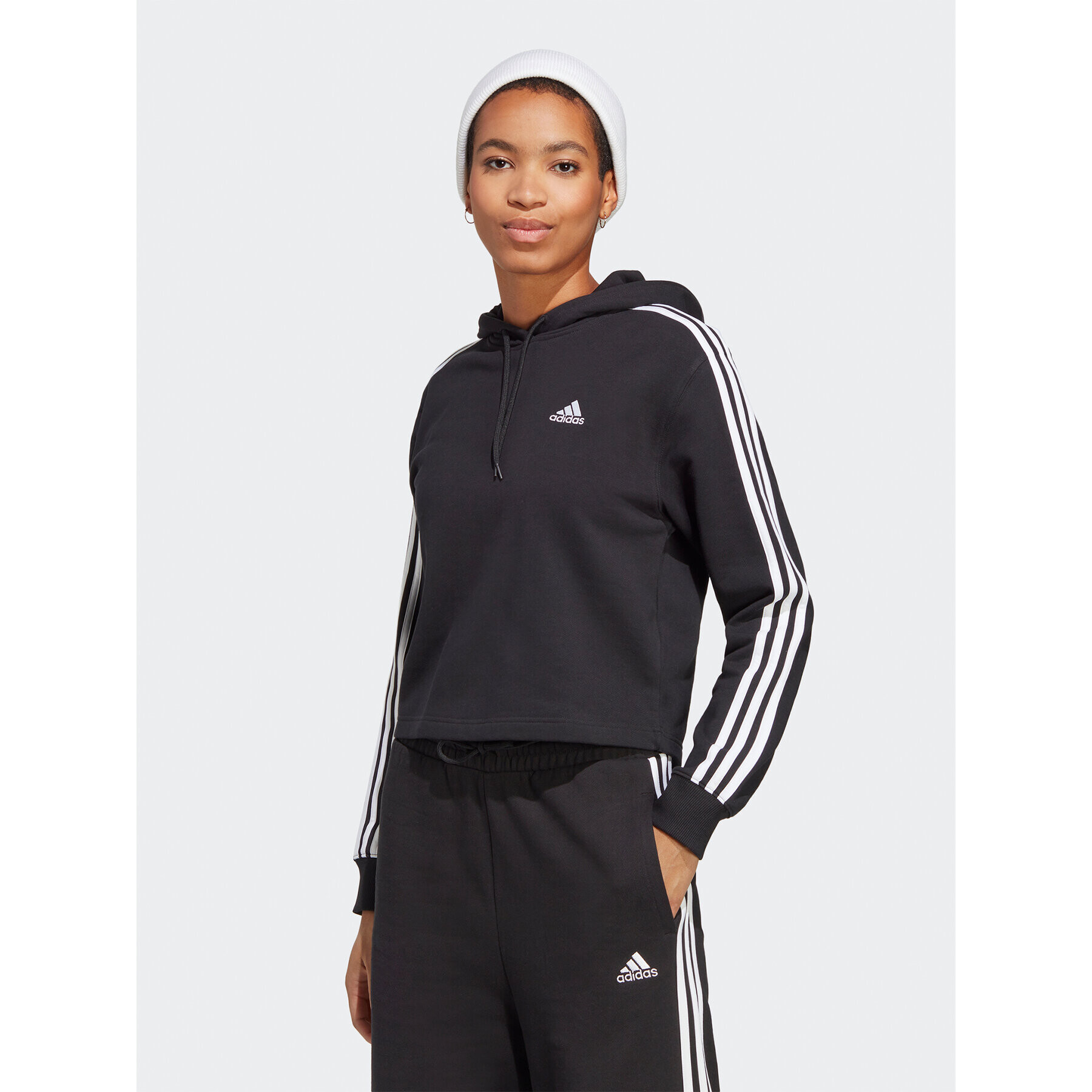 adidas Mikina Essentials 3-Stripes French Terry Crop Hoodie IC8767 Čierna Regular Fit - Pepit.sk