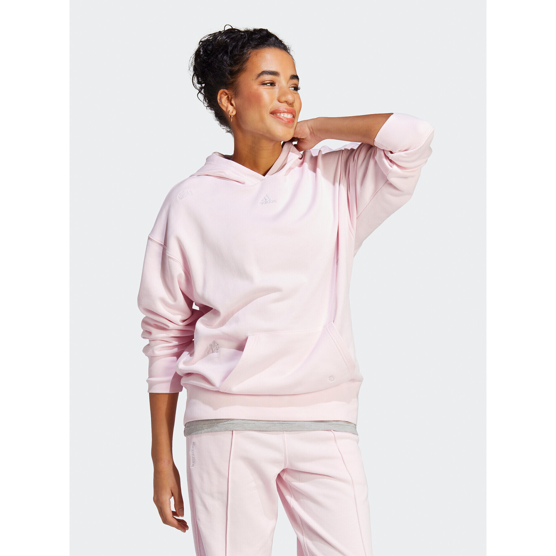 adidas Mikina Relaxed Hoodie with Healing Crystals-Inspired Graphics IC0804 Ružová Loose Fit - Pepit.sk