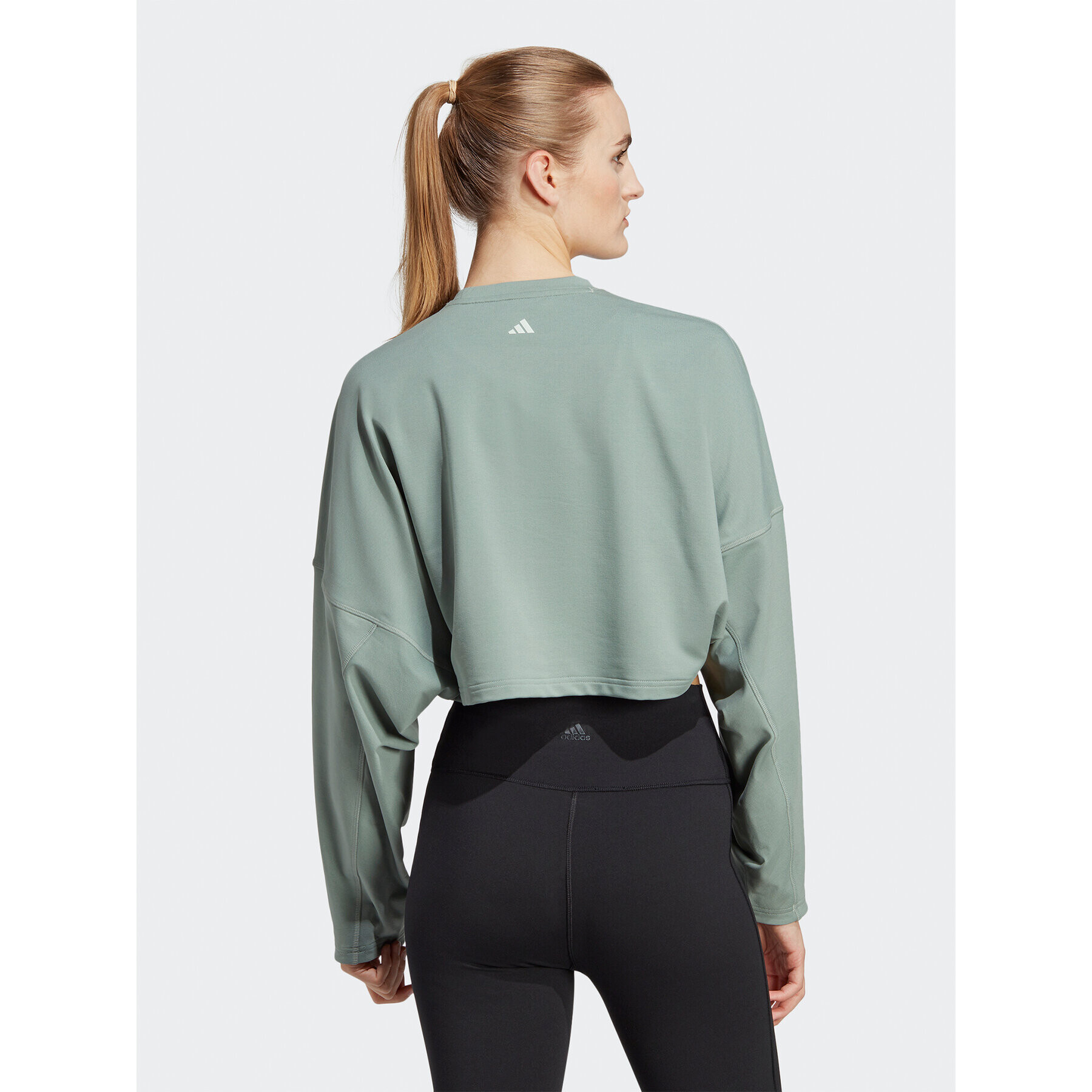 adidas Mikina Yoga Studio Crop Sweatshirt HR5086 Zelená Loose Fit - Pepit.sk