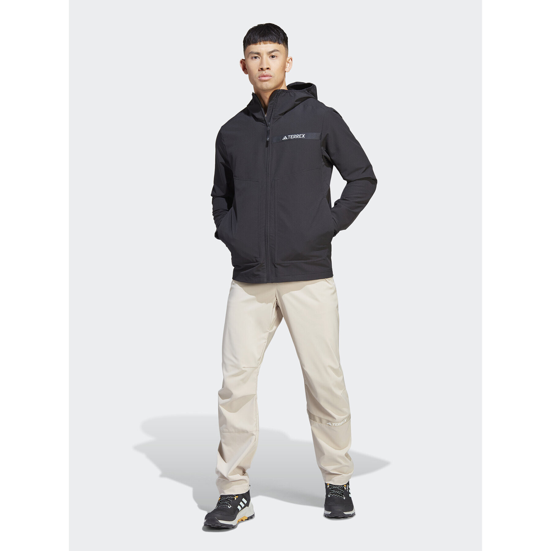 adidas Outdoorová bunda Terrex Multi HZ4425 Čierna Slim Fit - Pepit.sk