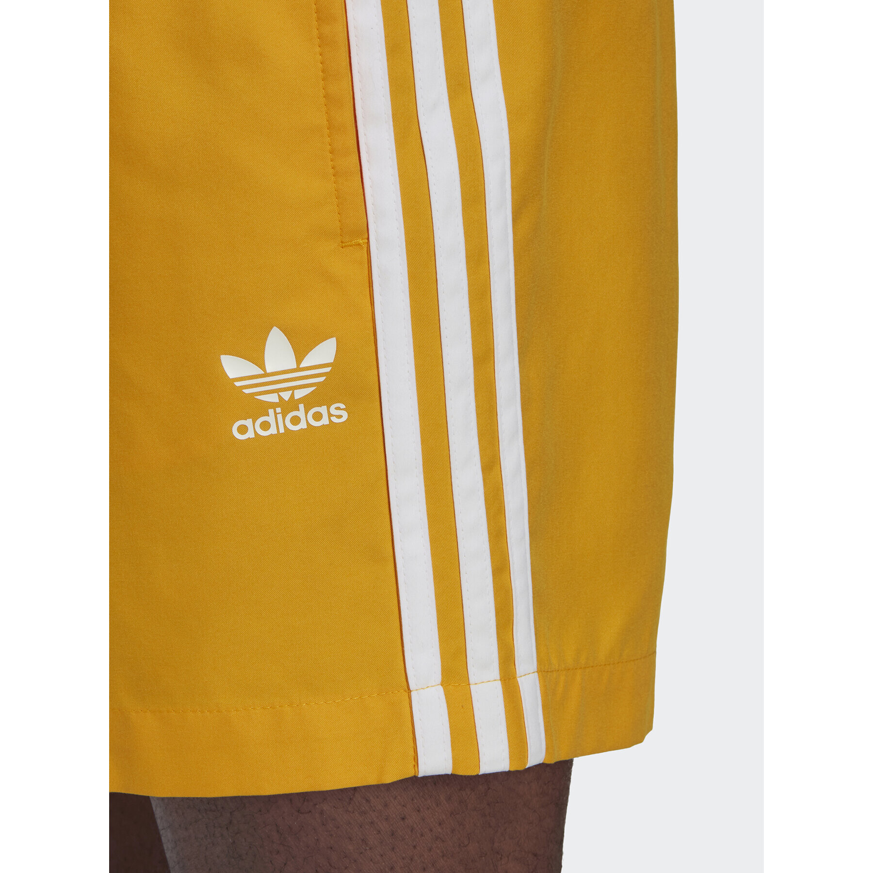 adidas Plavecké šortky adicolor Classics 3-Stripes HK7327 Žltá Regular Fit - Pepit.sk