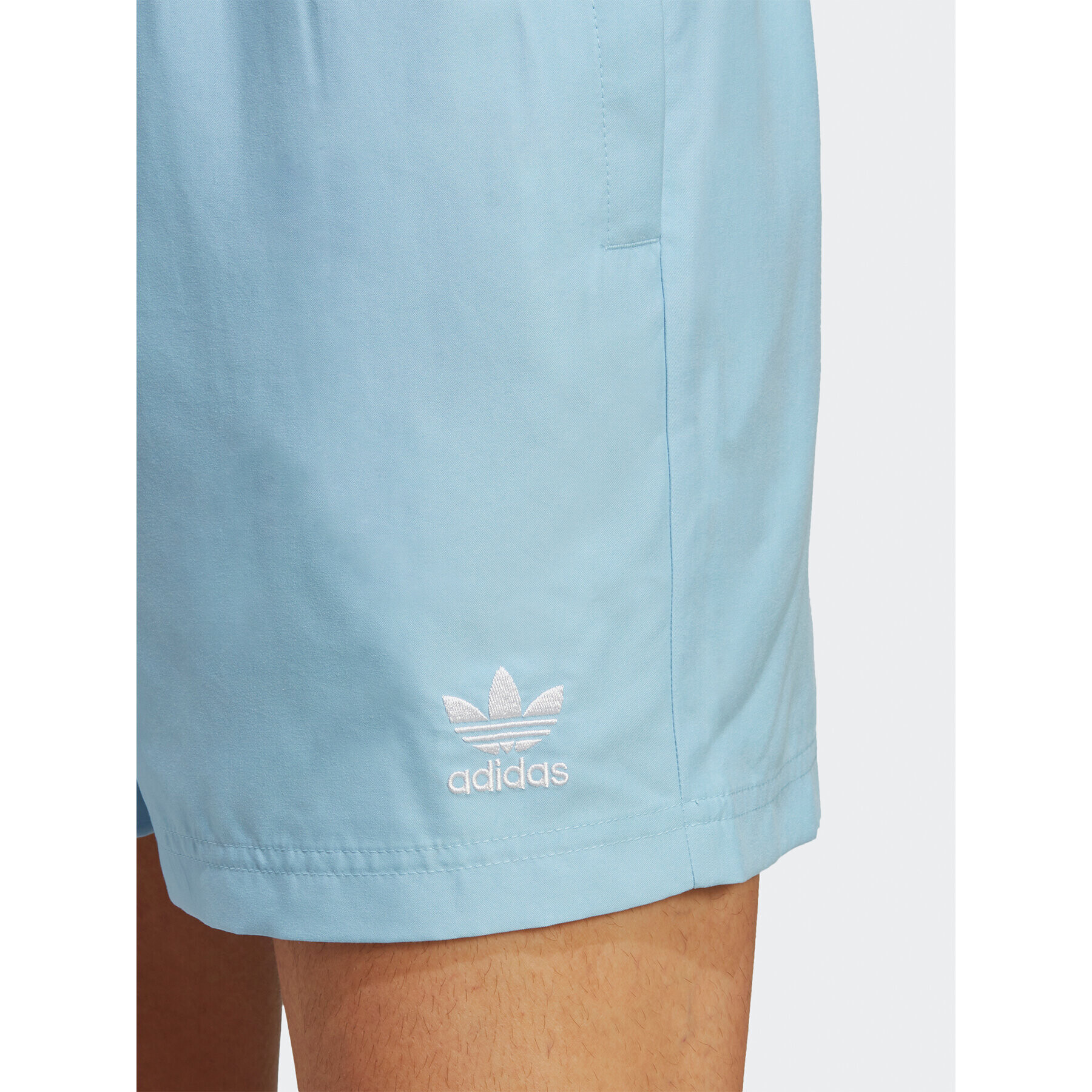 adidas Plavecké šortky Originals Essentials Solid Swim Shorts HT4413 Modrá Regular Fit - Pepit.sk