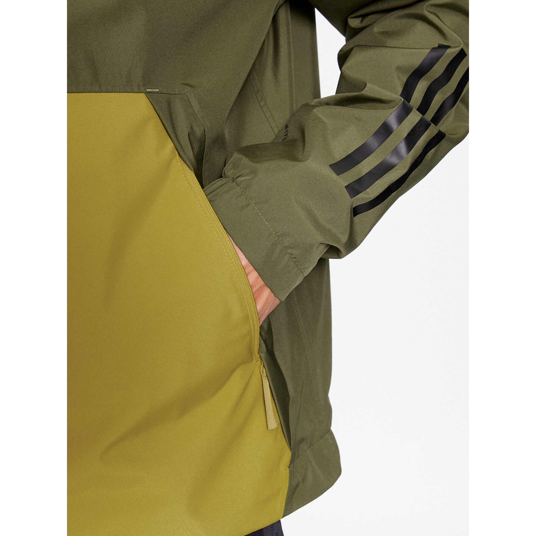 adidas Prechodná bunda BSC 3-Stripes RAIN.RDY Jacket HG8772 Zelená Regular Fit - Pepit.sk