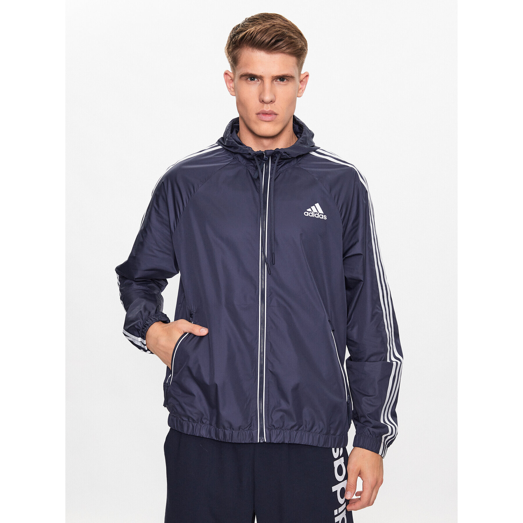 adidas Prechodná bunda BSC 3-Stripes Wind Jacket HT8753 Modrá Regular Fit - Pepit.sk