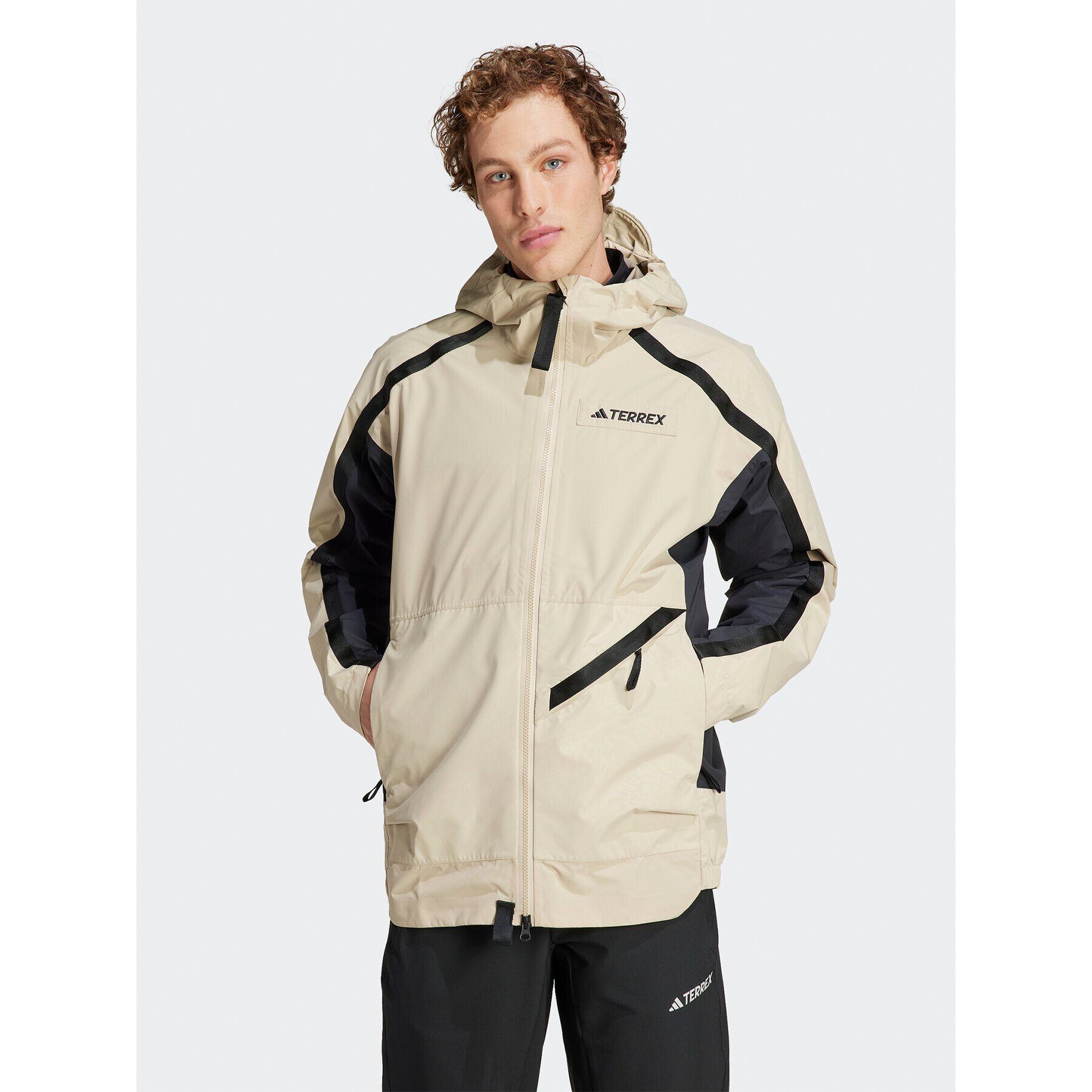 adidas Prechodná bunda Terrex Utilitas RAIN.RDY 2.5-Layer Rain Jacket HN2930 Béžová Regular Fit - Pepit.sk