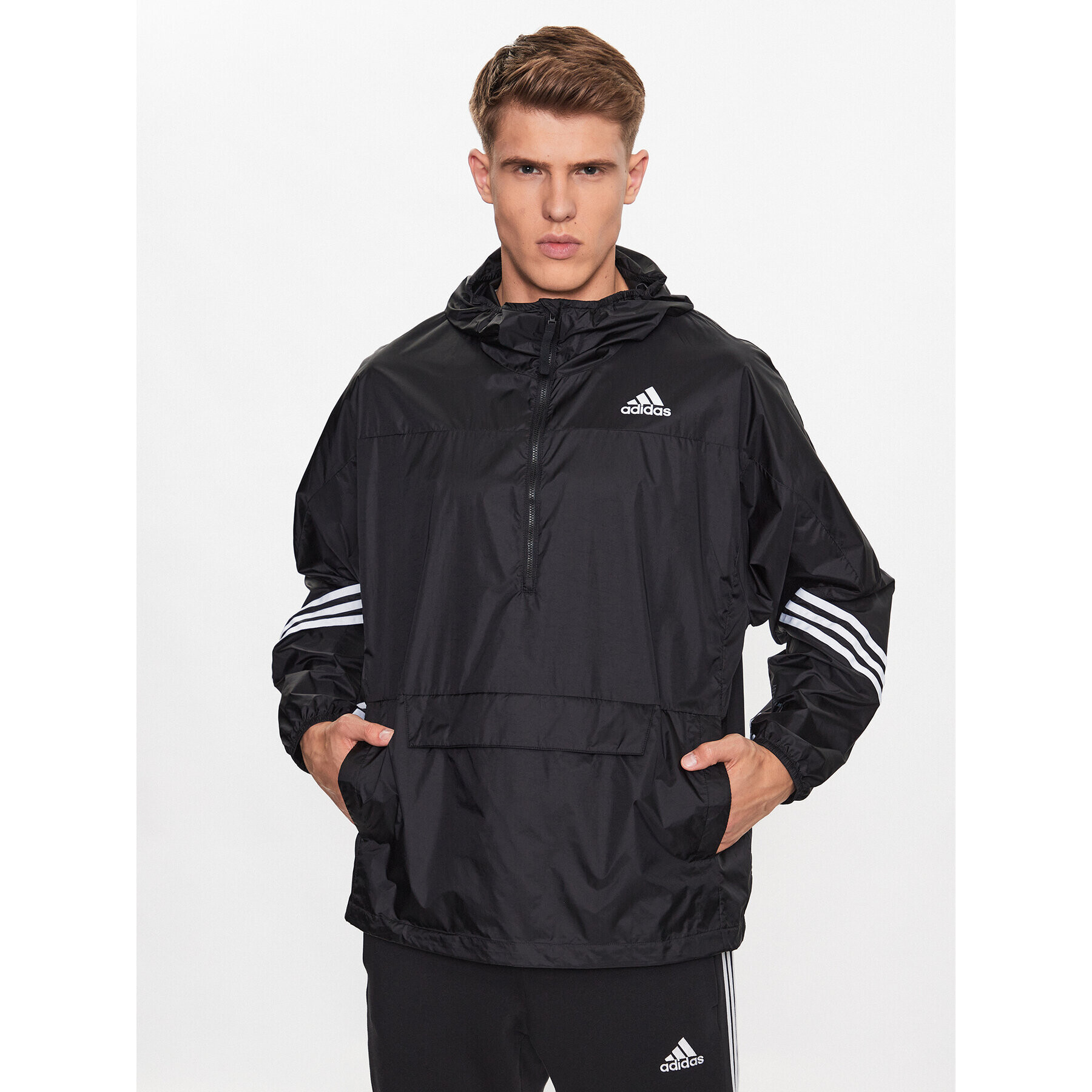 adidas Prechodná bunda WIND.RDY Hooded Anorak HT8722 Čierna Loose Fit - Pepit.sk