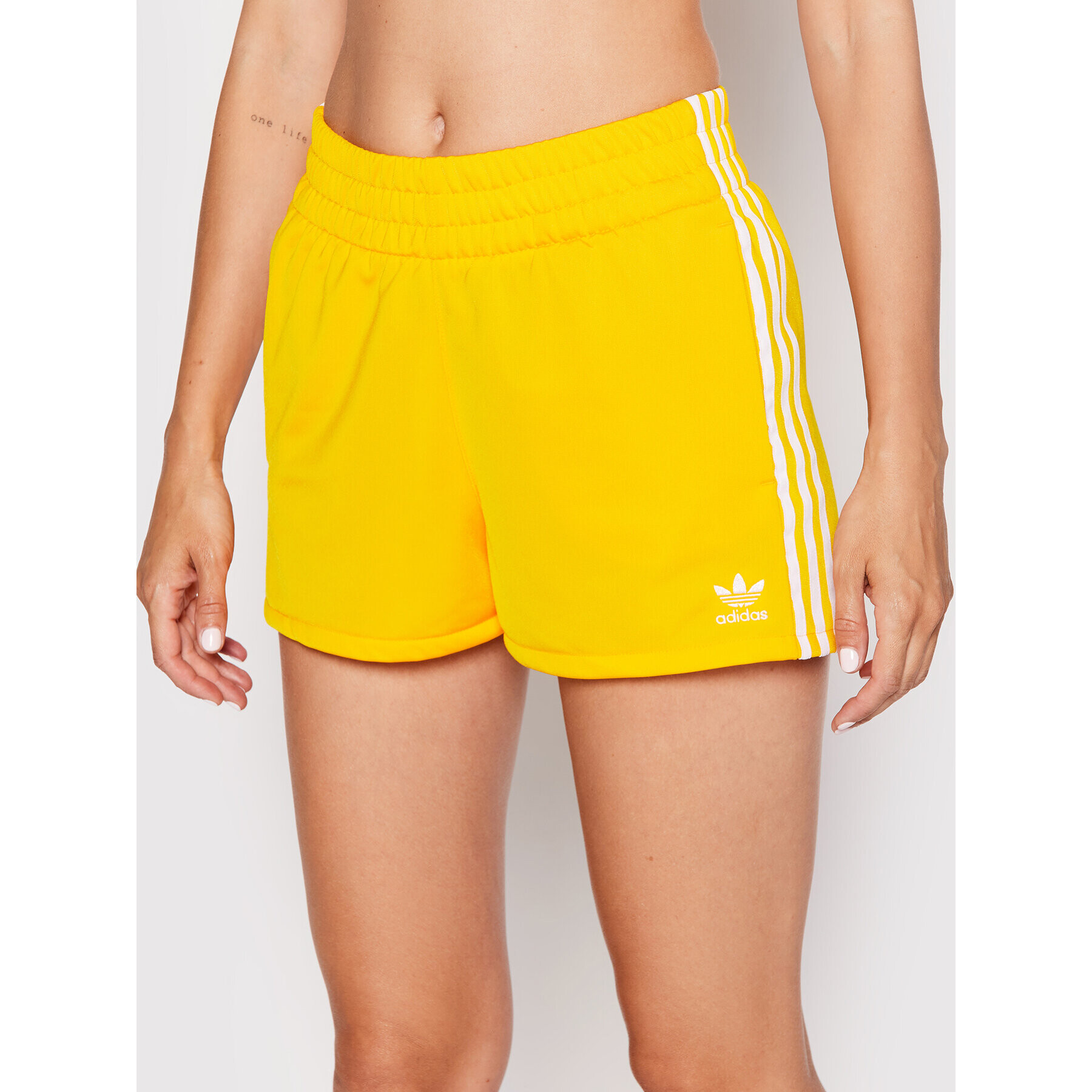 adidas Športové kraťasy 3 Str HL6761 Žltá Regular Fit - Pepit.sk